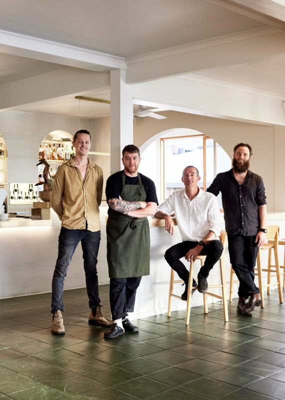 Shelter-team-571x800.jpg