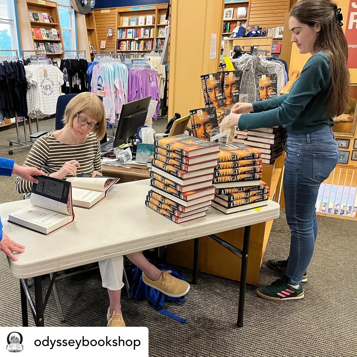 odyssey signing2.JPG