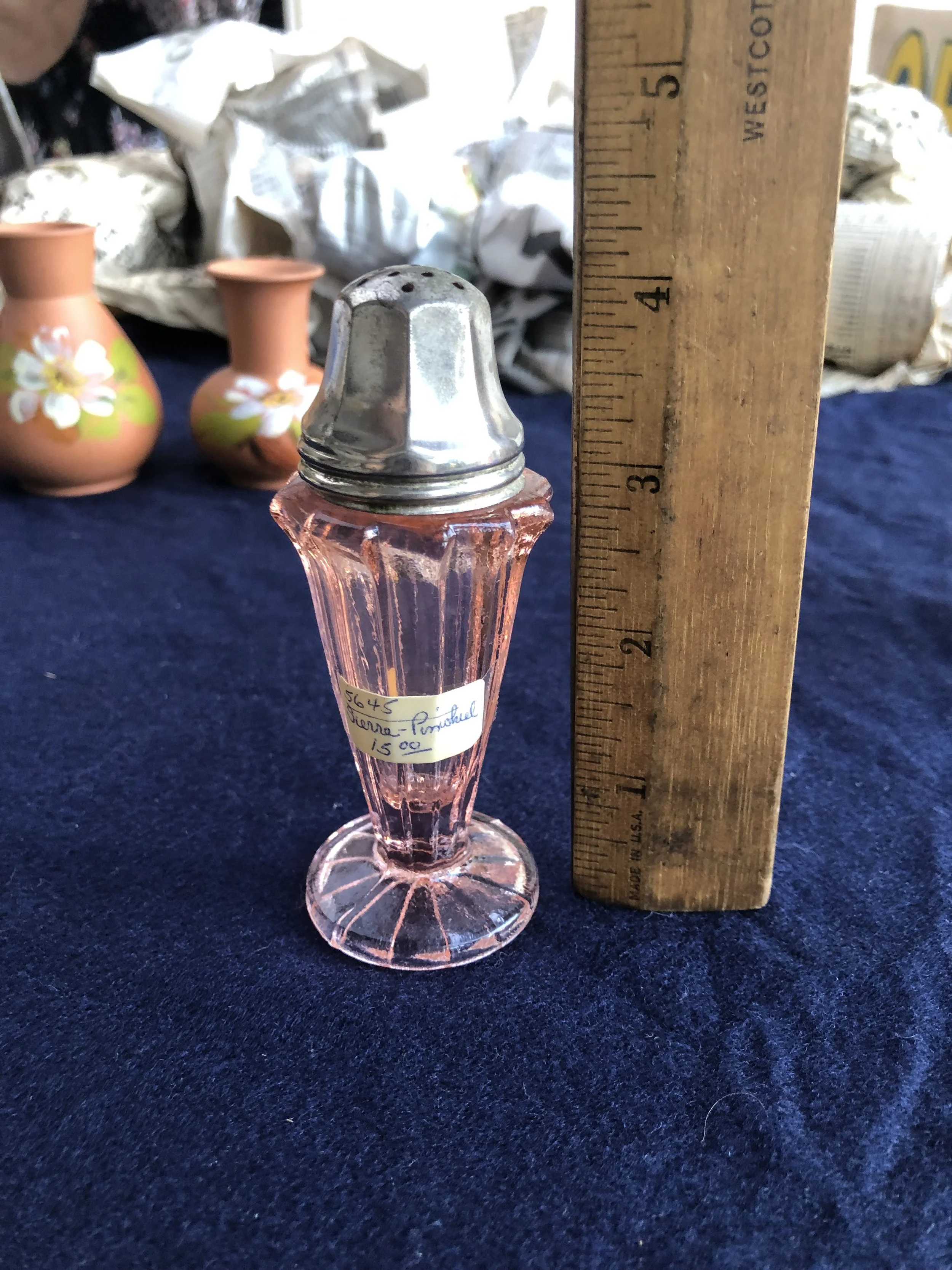 Visual Candy - Moms Dream Vintage Finds