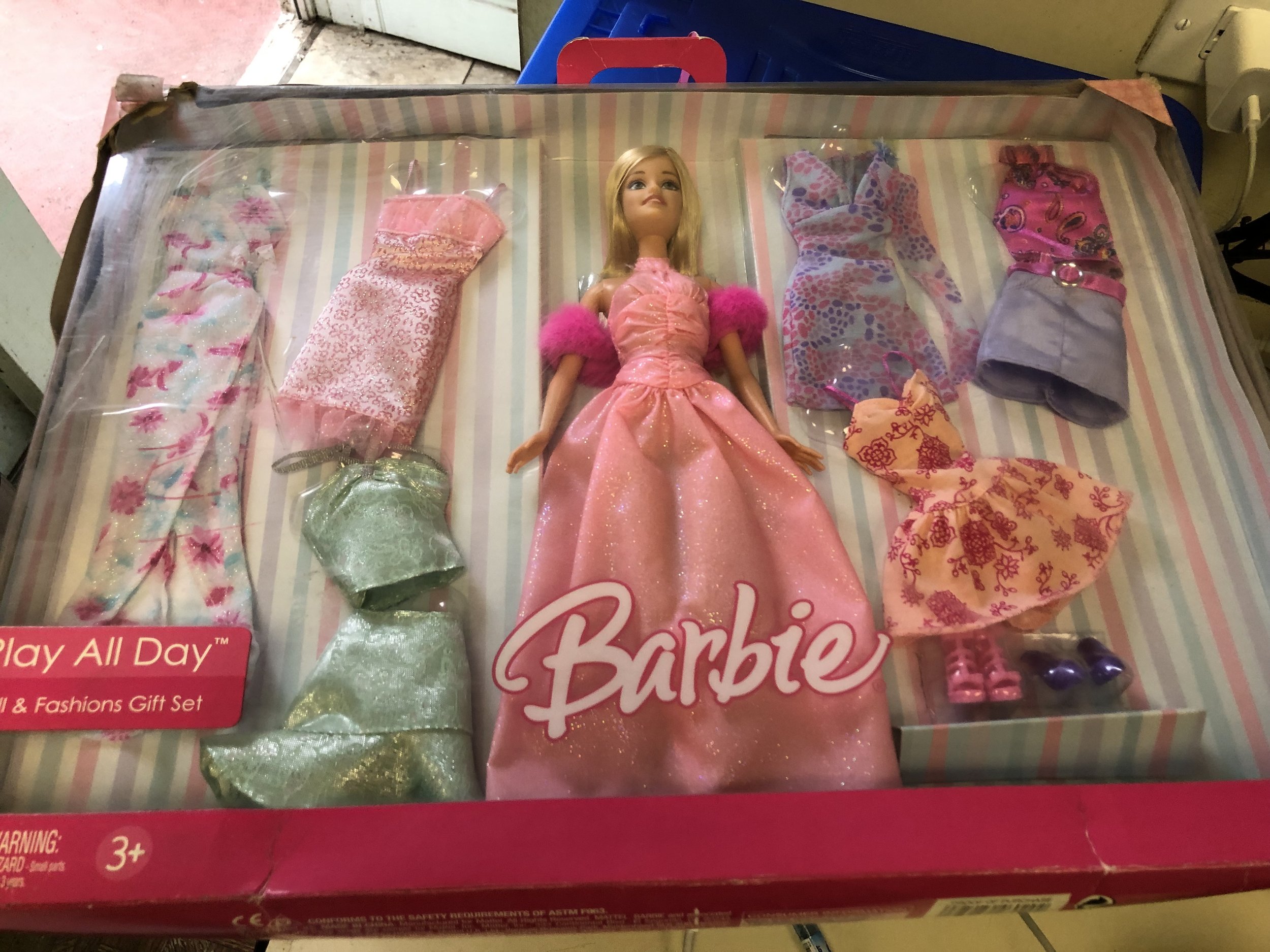 2006 barbie doll sale