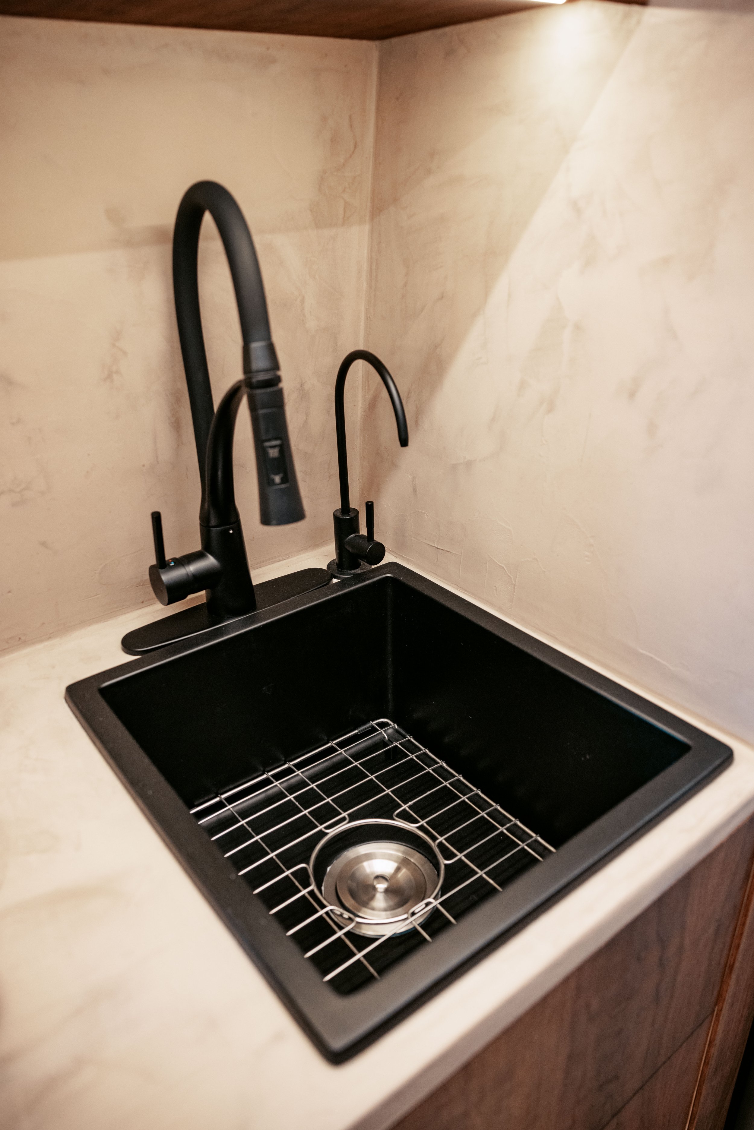 Listing-5014.jpg