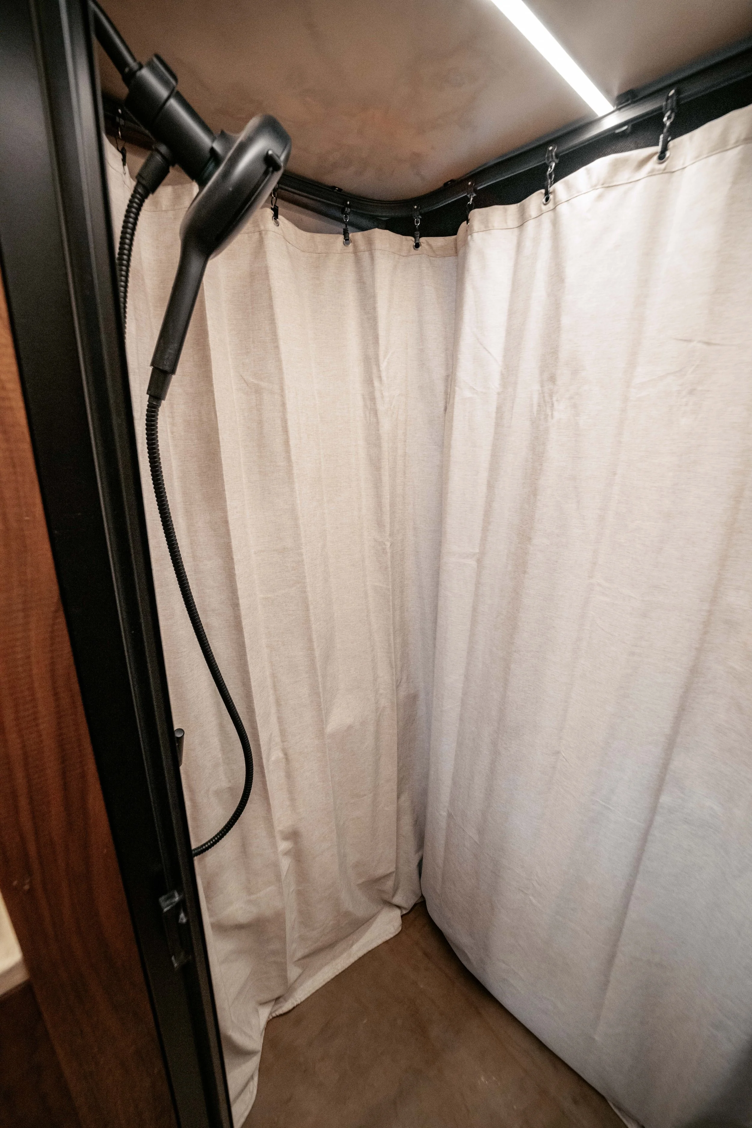 Listing-5064.jpg