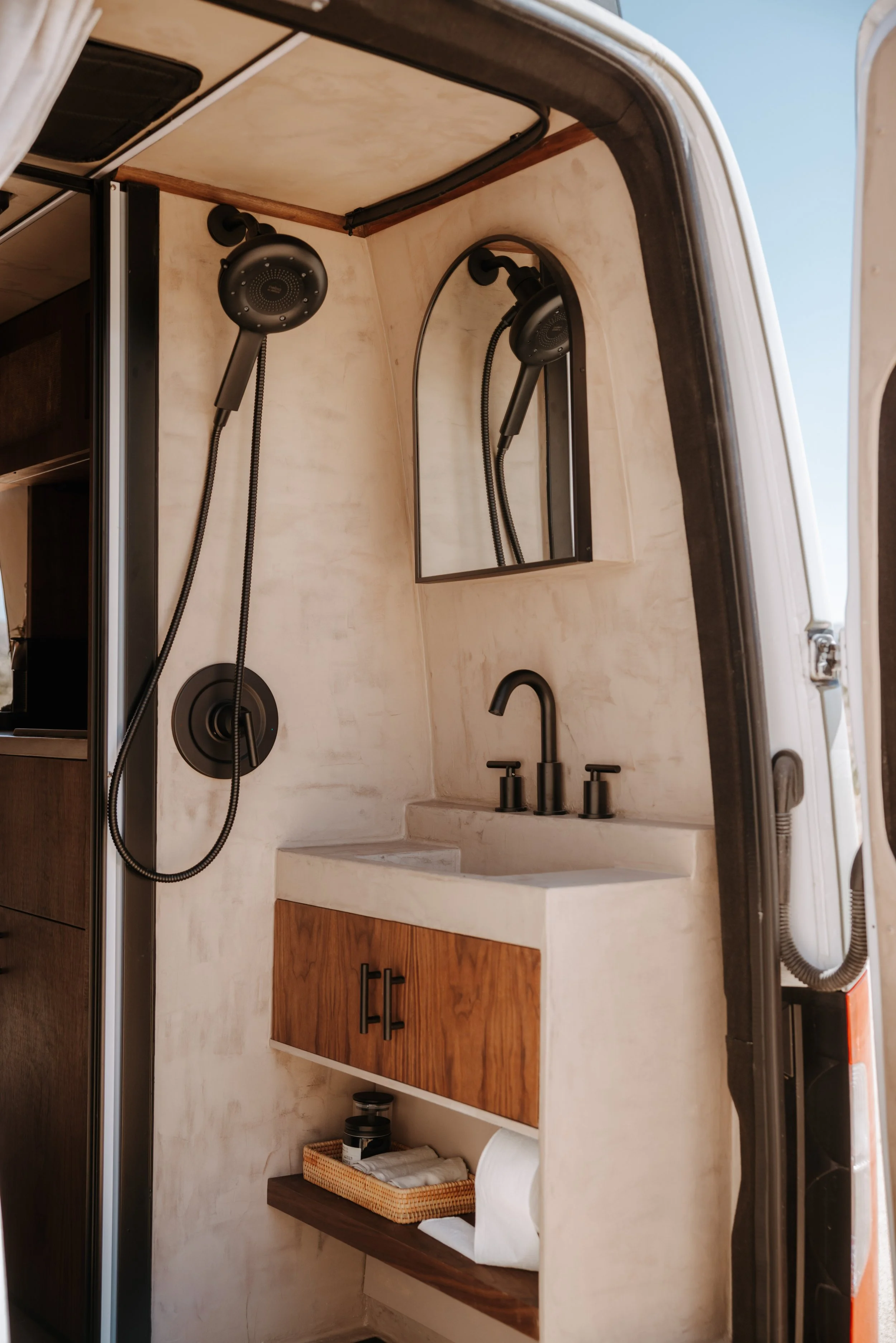 Ananda Joshua Tree-4085.jpg