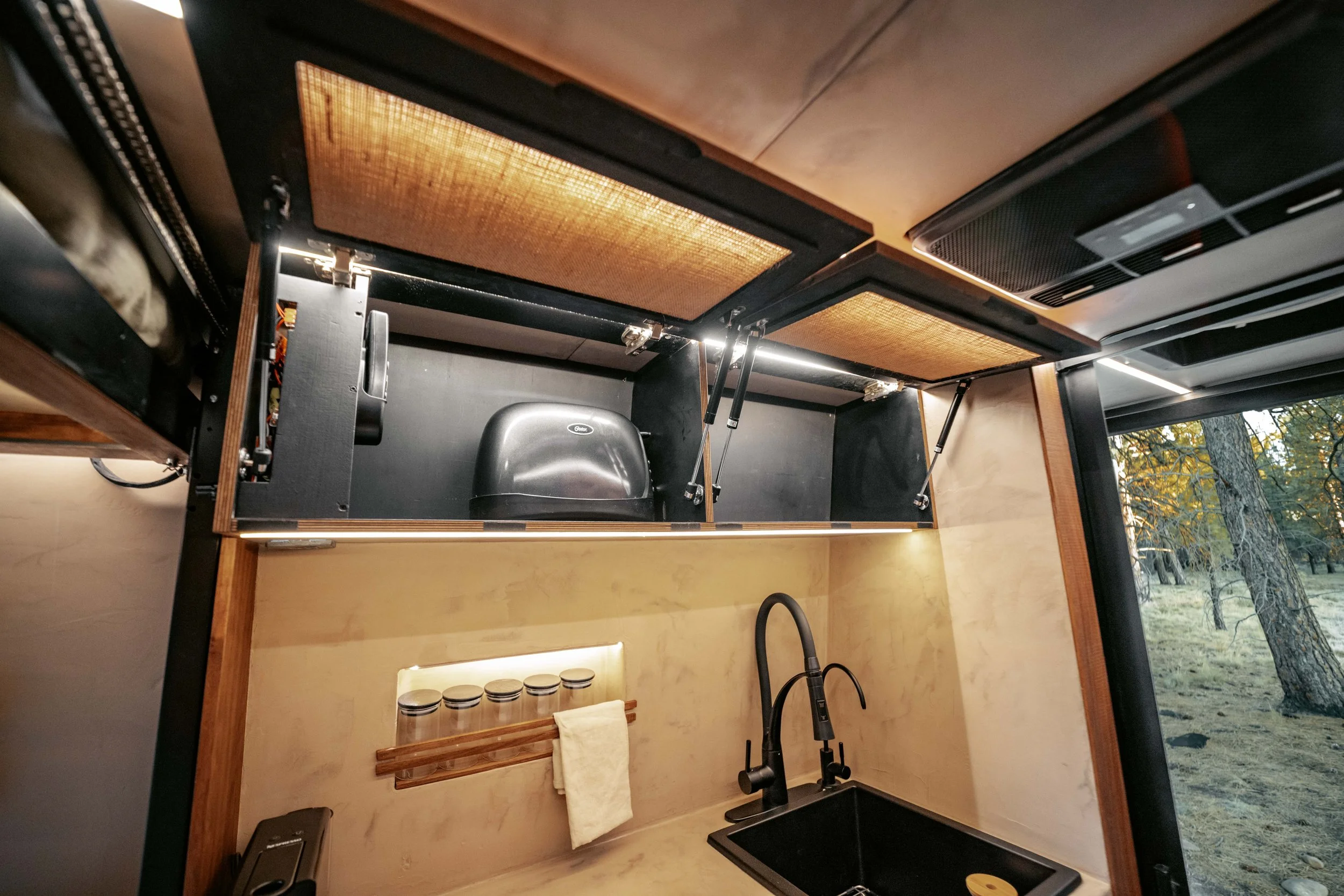 Listing-5033.jpg