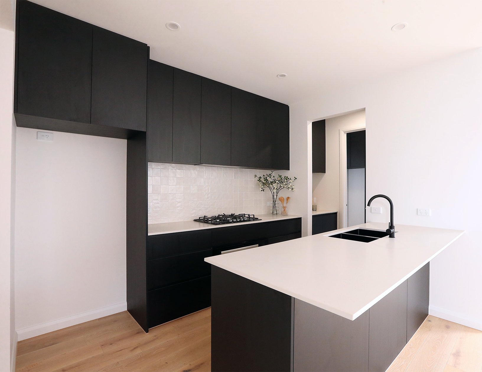UNIT 2 KITCHEN 2.png