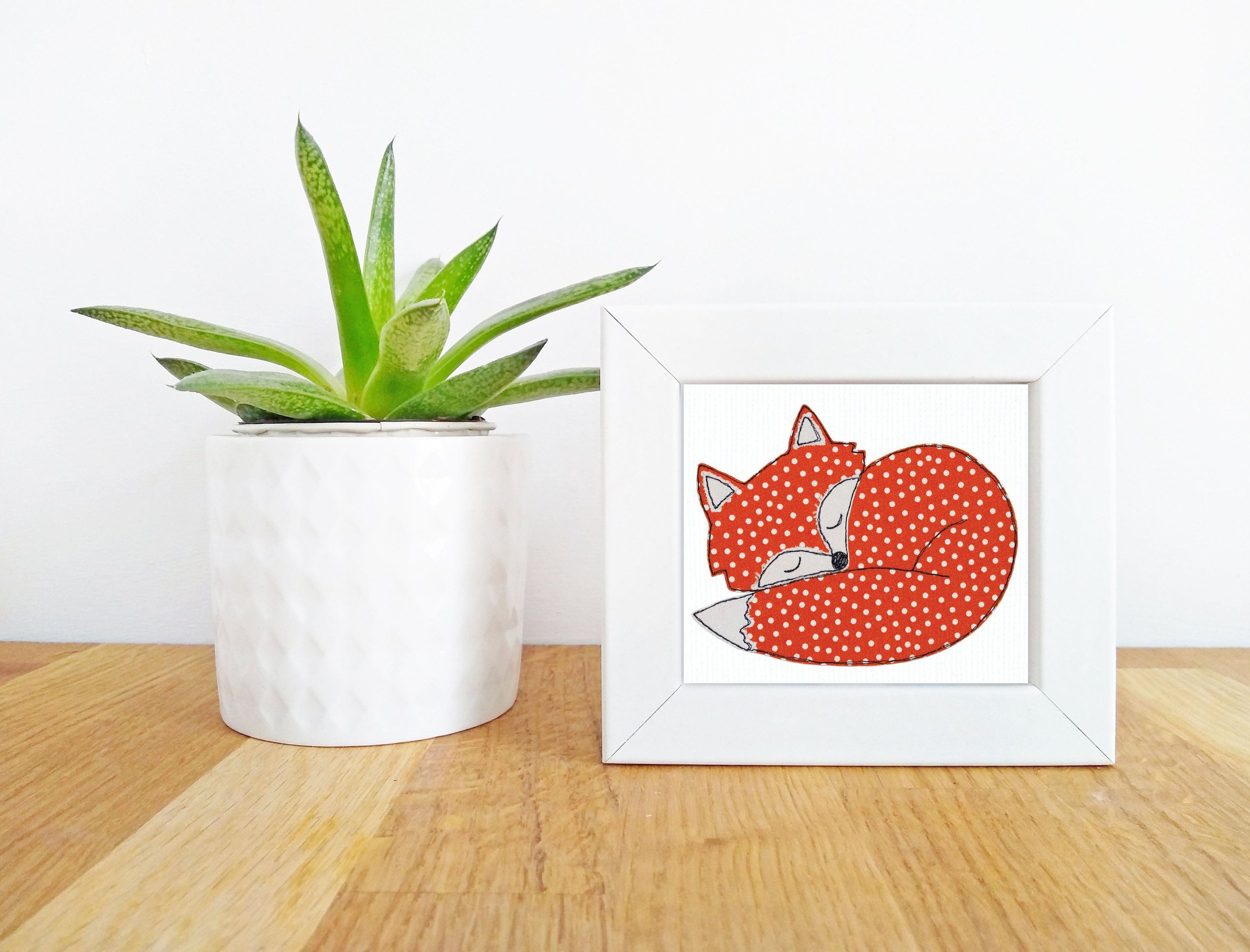 https://i.etsystatic.com/19560000/r/il/72cf39/2671474271/il_fullxfull.2671474271_lzay.jpg