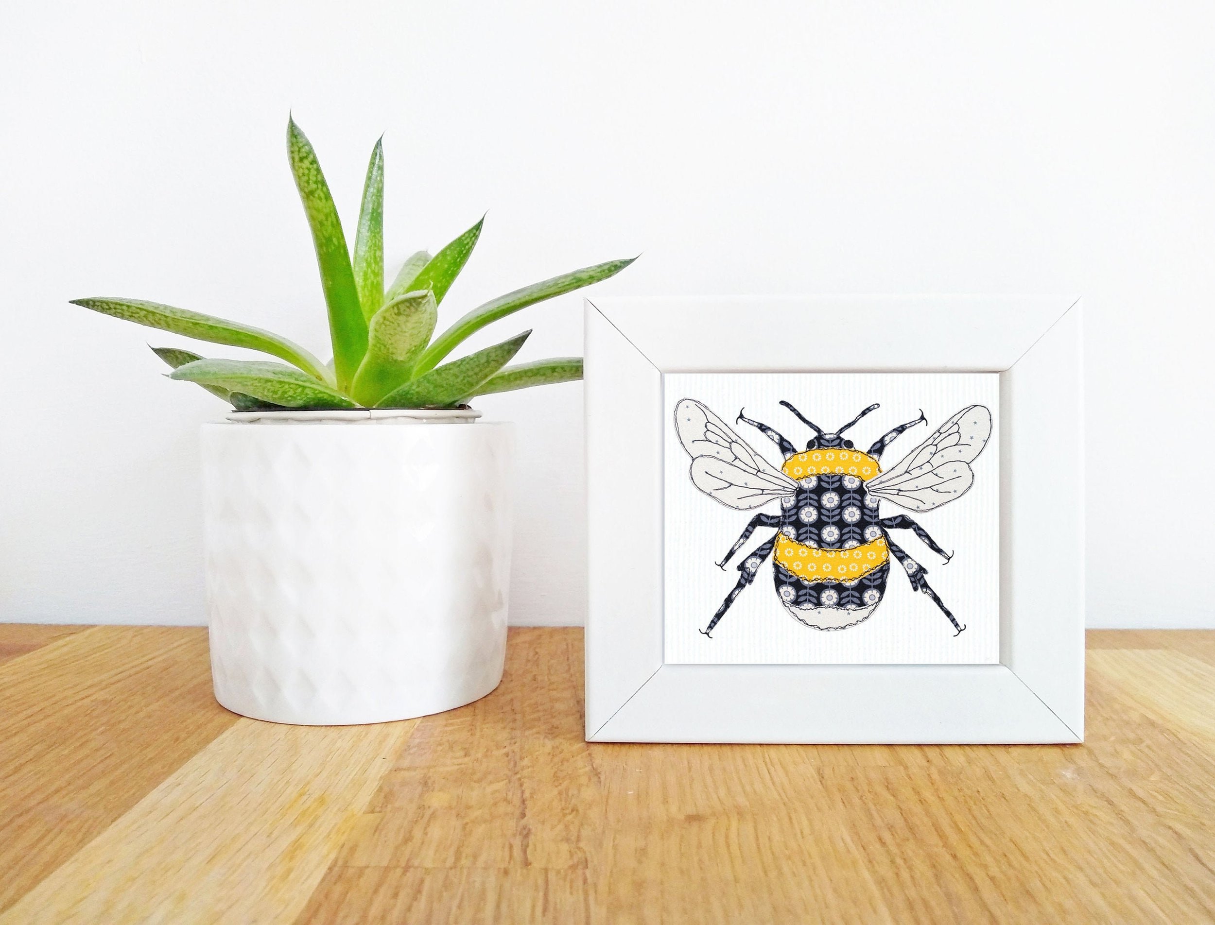 https://i.etsystatic.com/19560000/r/il/7abdb3/2964957656/il_fullxfull.2964957656_50ts.jpg