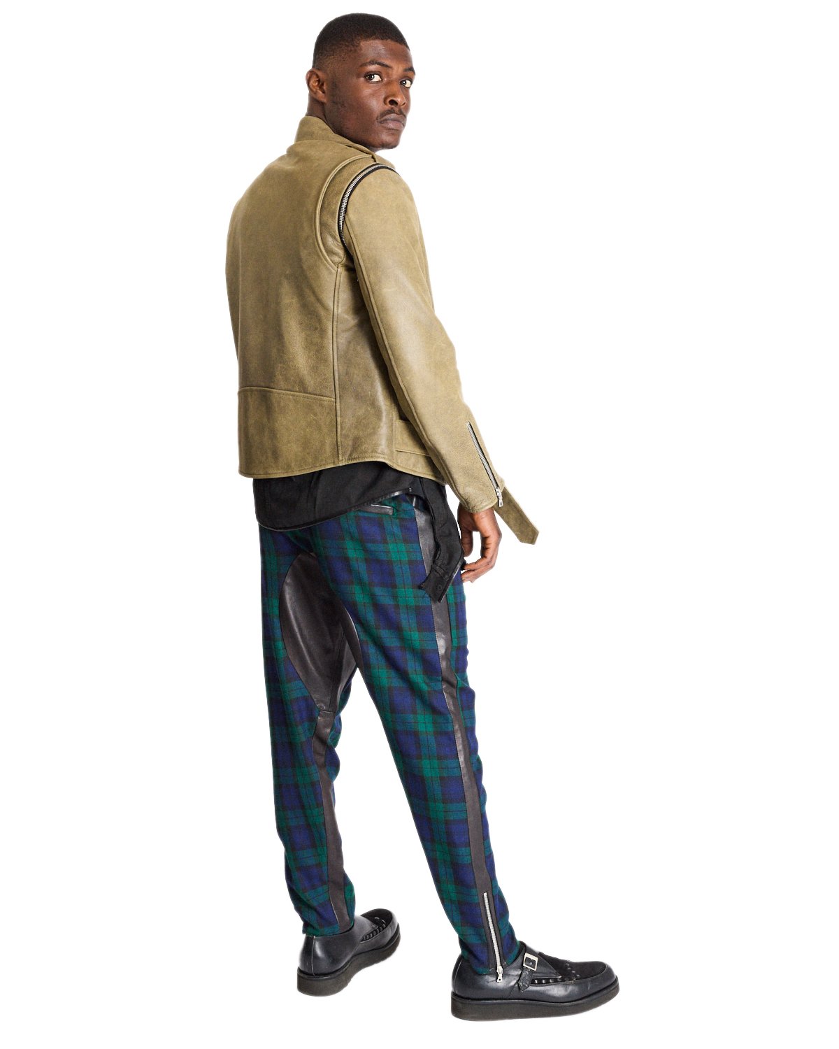 Look_17b.jpg