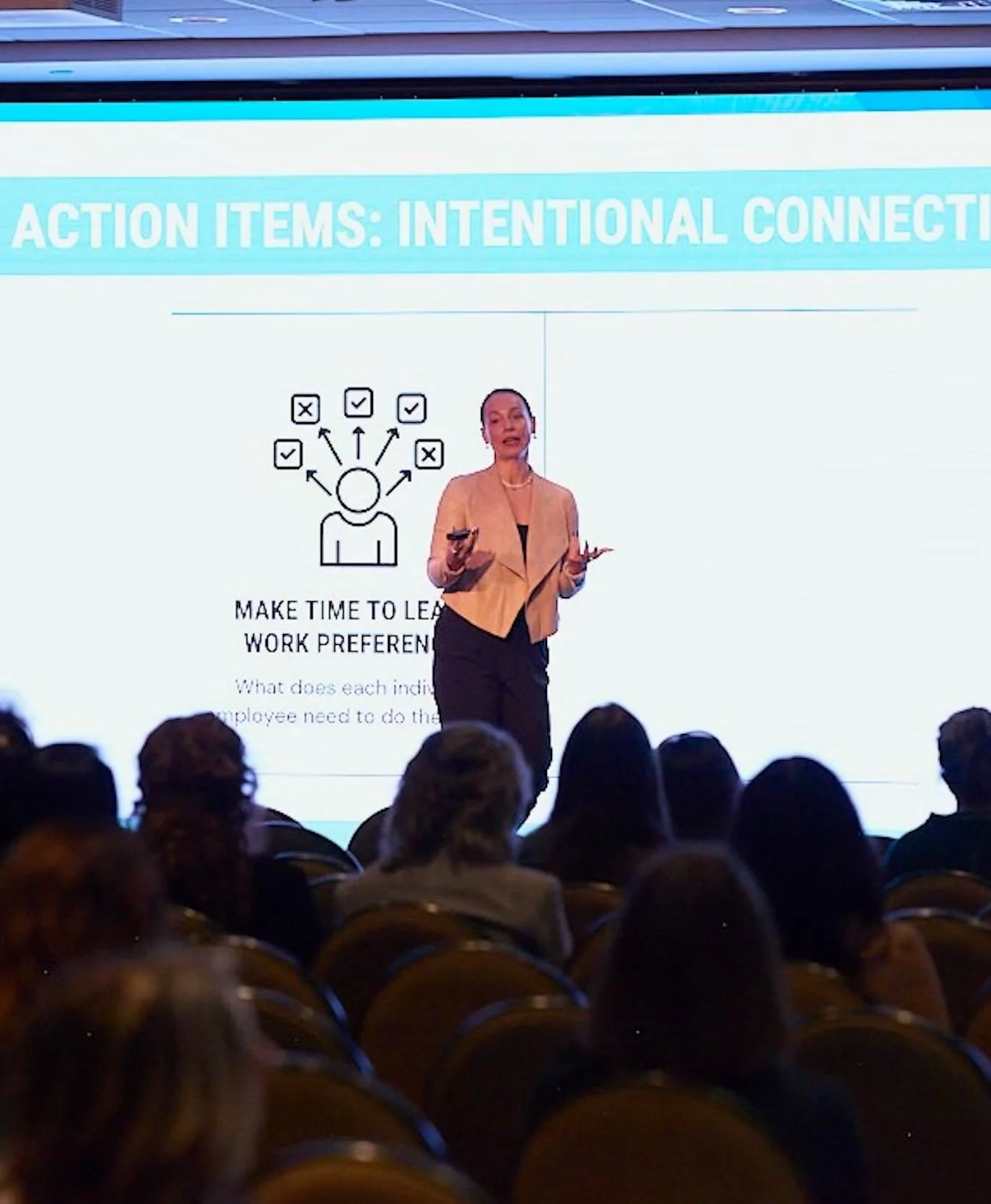 Fall was firrreeeee. So fire that we didn&rsquo;t tell you about all the incredible humans and organizations we got to work with. 😅

Time to fix that! 

Kicking off this recap series with Lisa&rsquo;s first engagement *ever* in Montana. 🏔️

She was