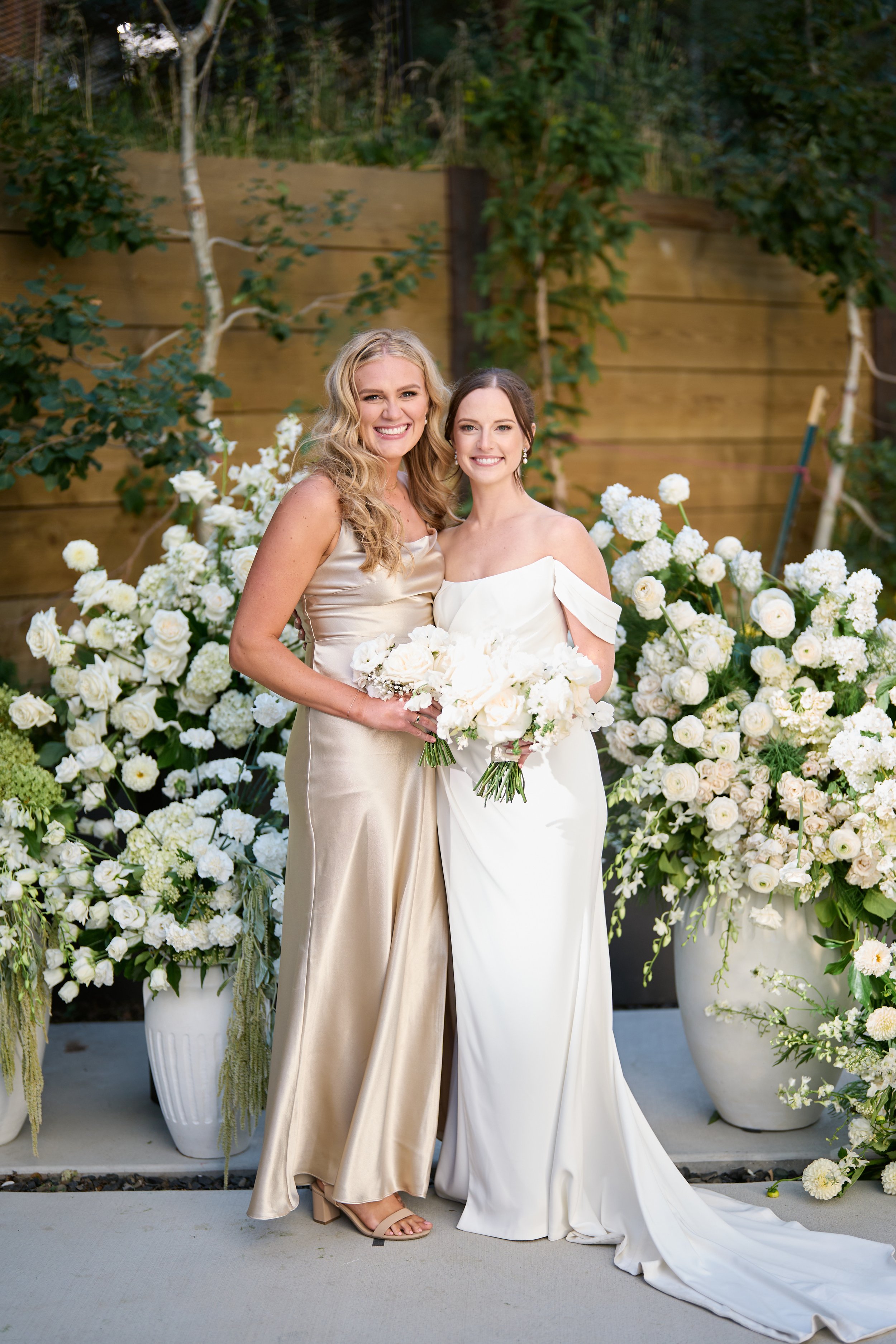 Jamie + Howard - Goldener Hirsch, Scarlet Oak Photography