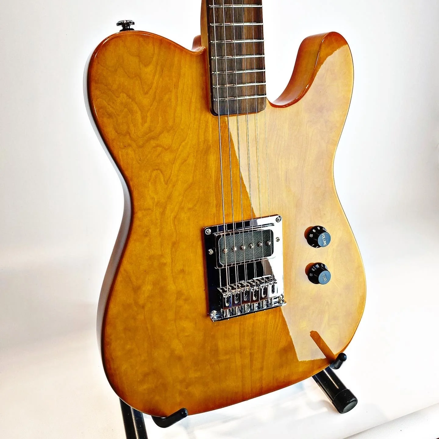 Sentous Guitars