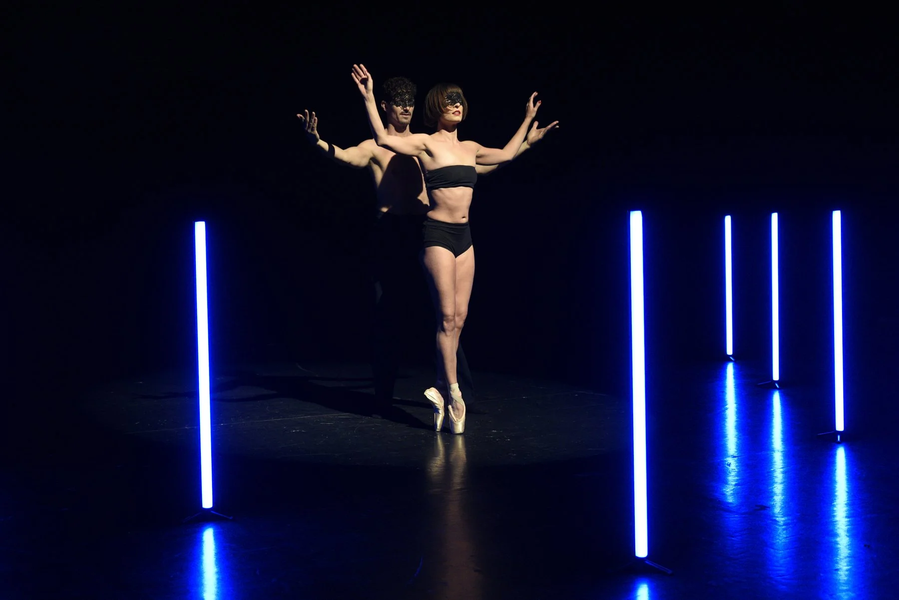 Tango, to the Pointe