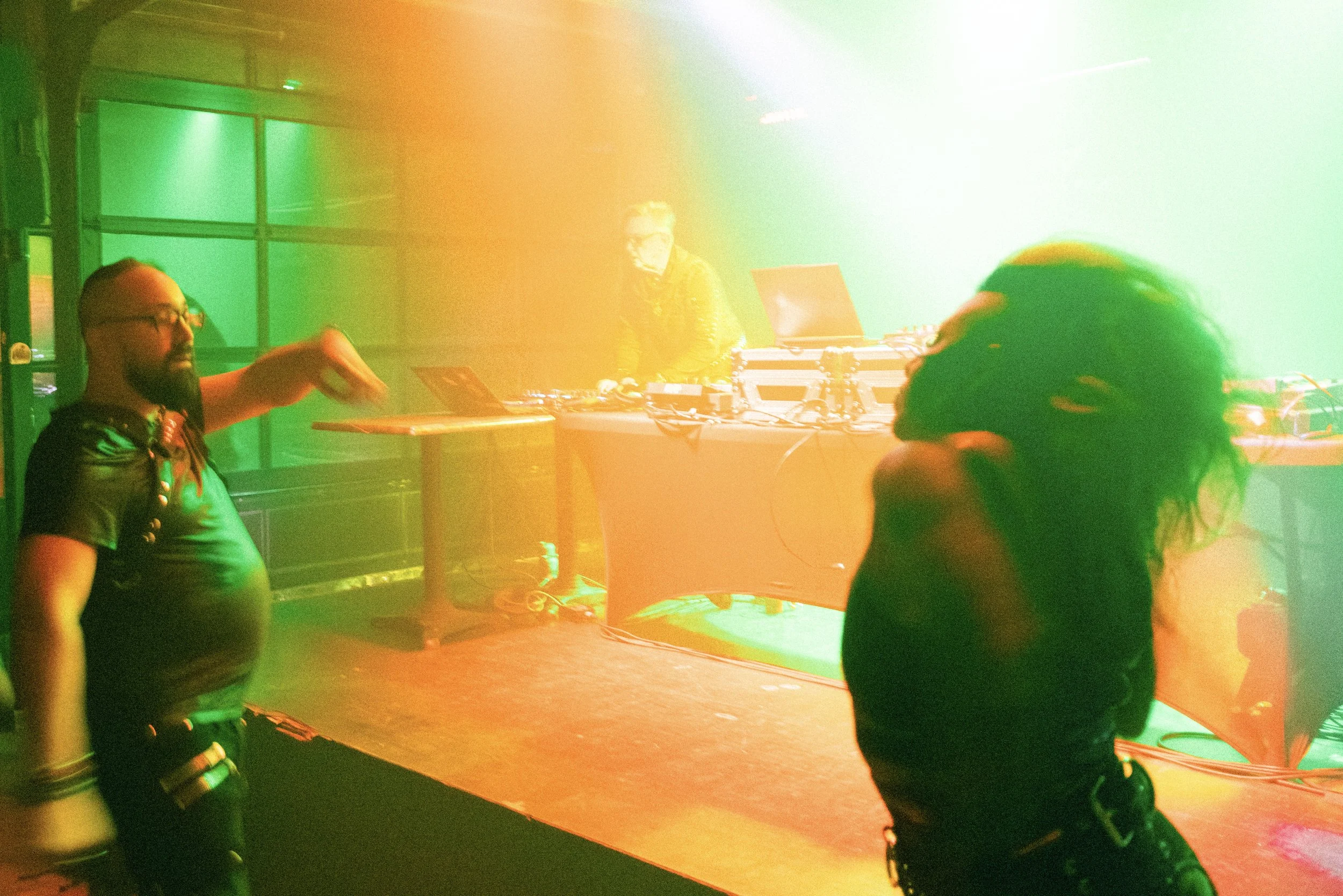 31-DJ2.jpg