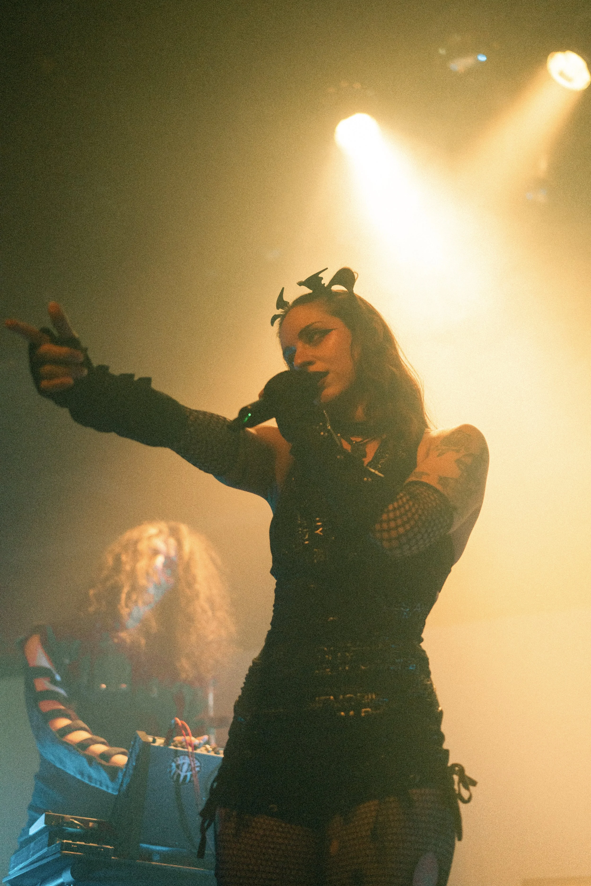 Denuit (Ivi Topp and Lis Araignée)