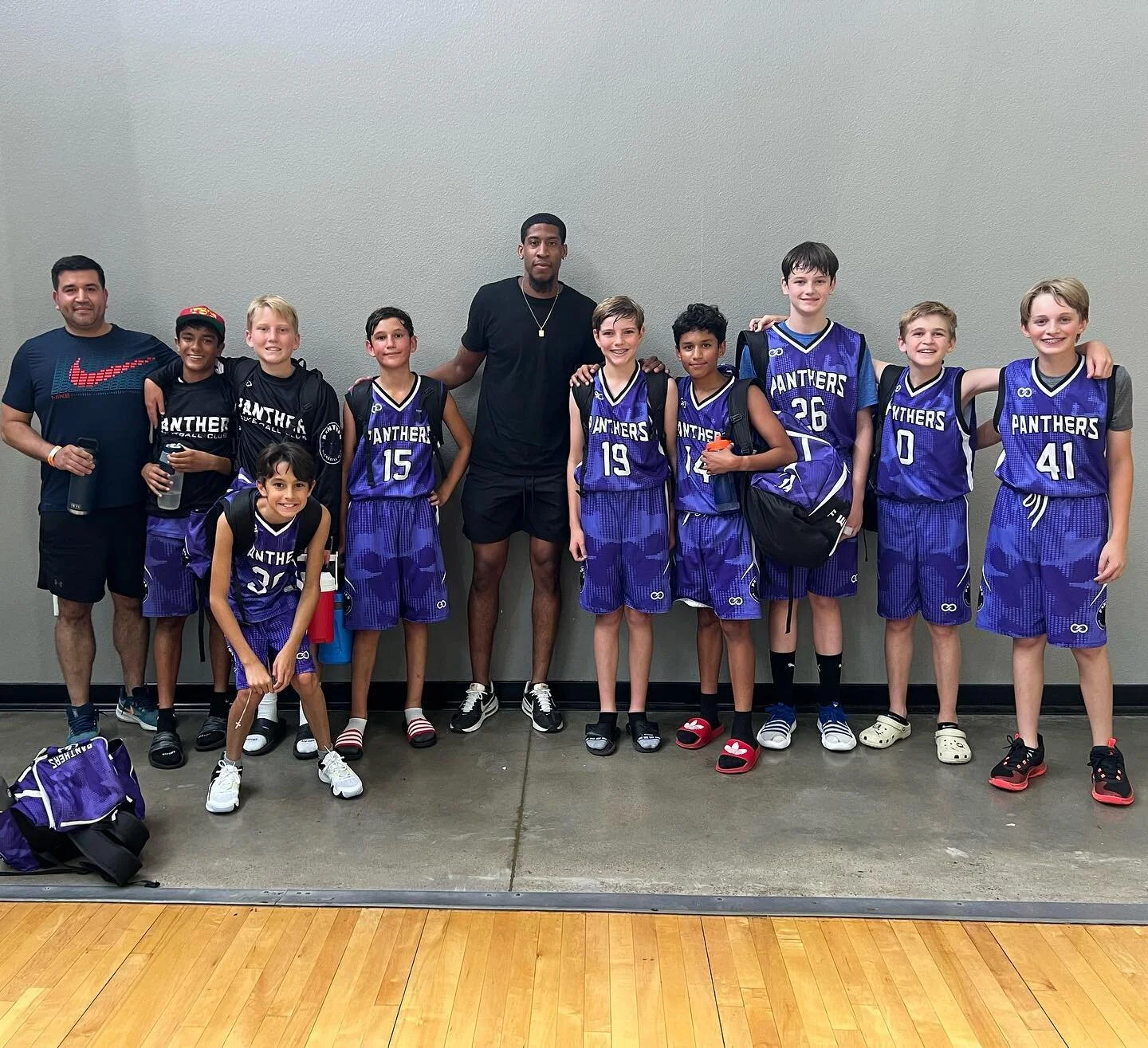 @pantherbasketballclub at @ofy_tournaments #independencedayshootout lead by @j.ray22 &amp; #CoachLupe. Tough games today but thankful for the opportunity to compete and continually improve! 💪 #pantherbasketballclub #paschalpanthers #mcleancardinals 