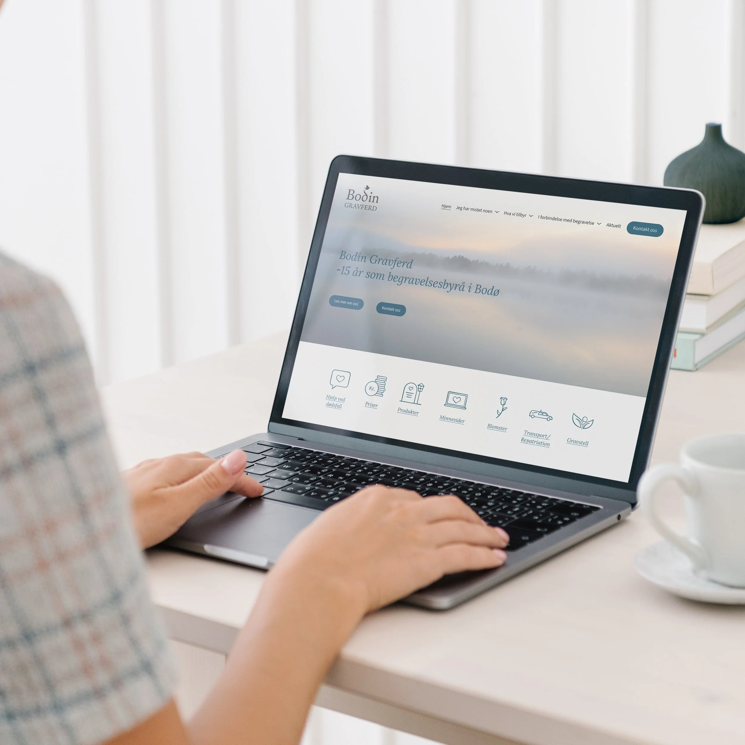 BG_nettside_laptop_mockup_1-2.jpg