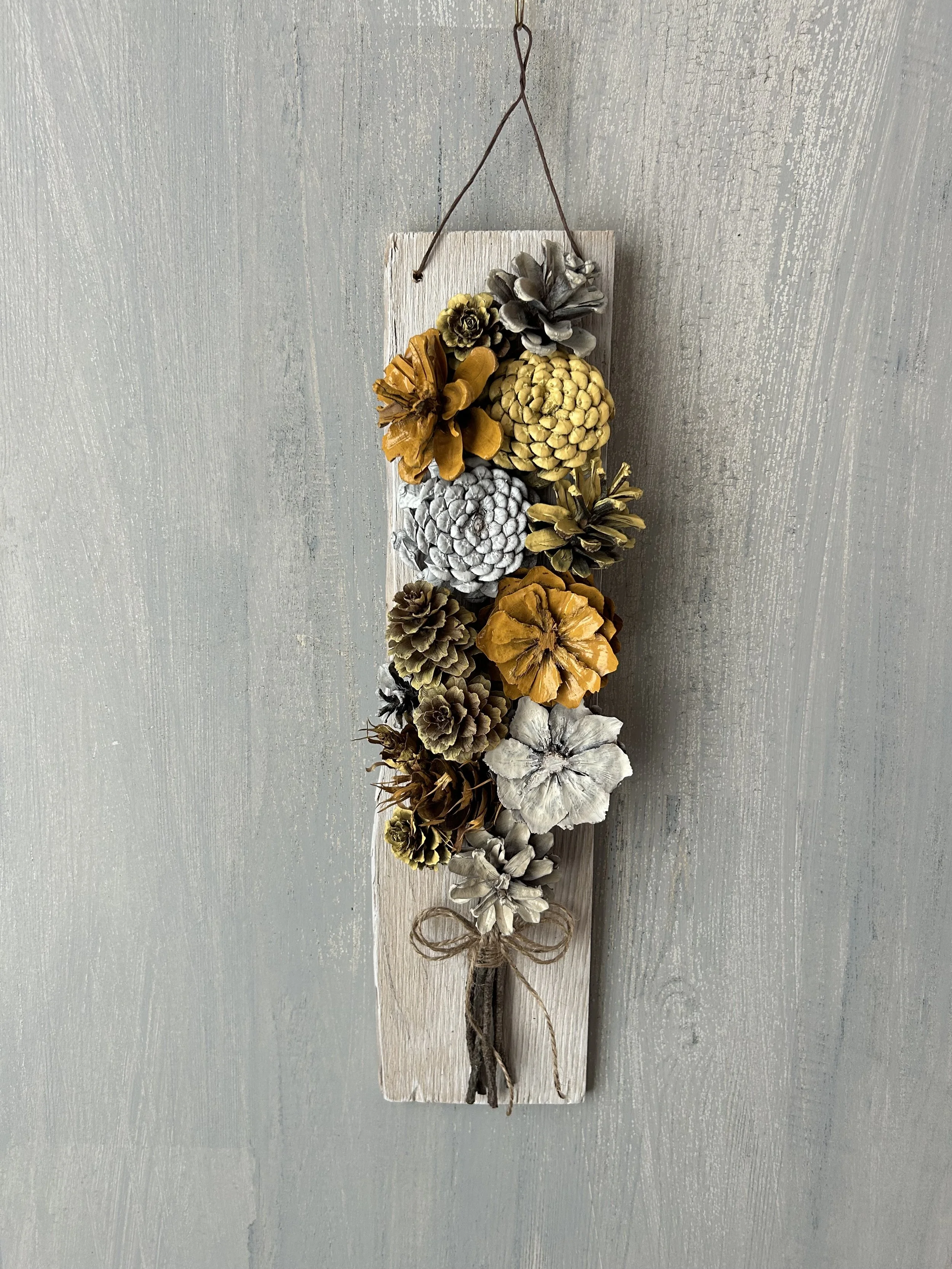 Hanging Flower Bouquet - Yellow