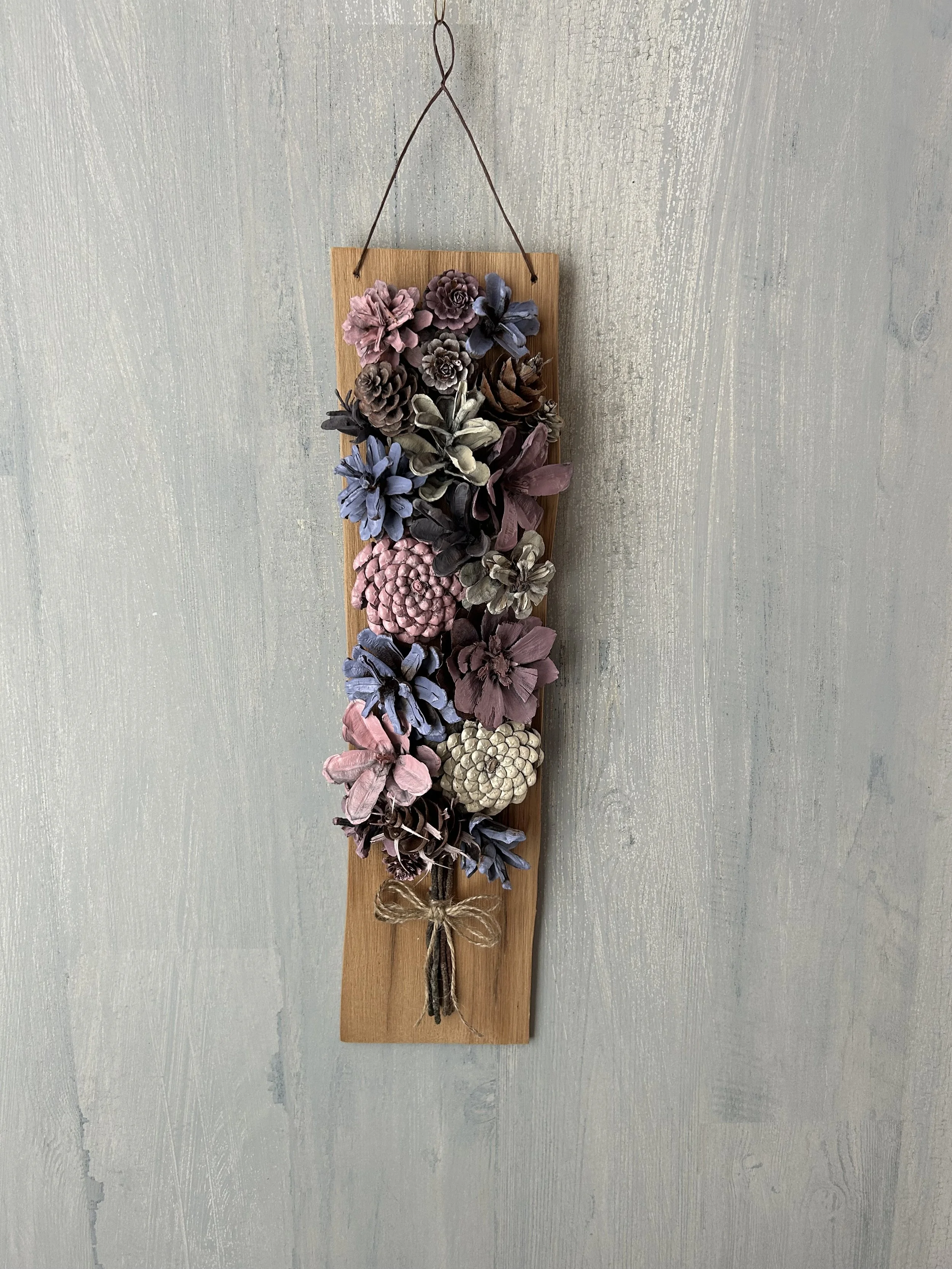 Hanging Bouquet Board - Pastel