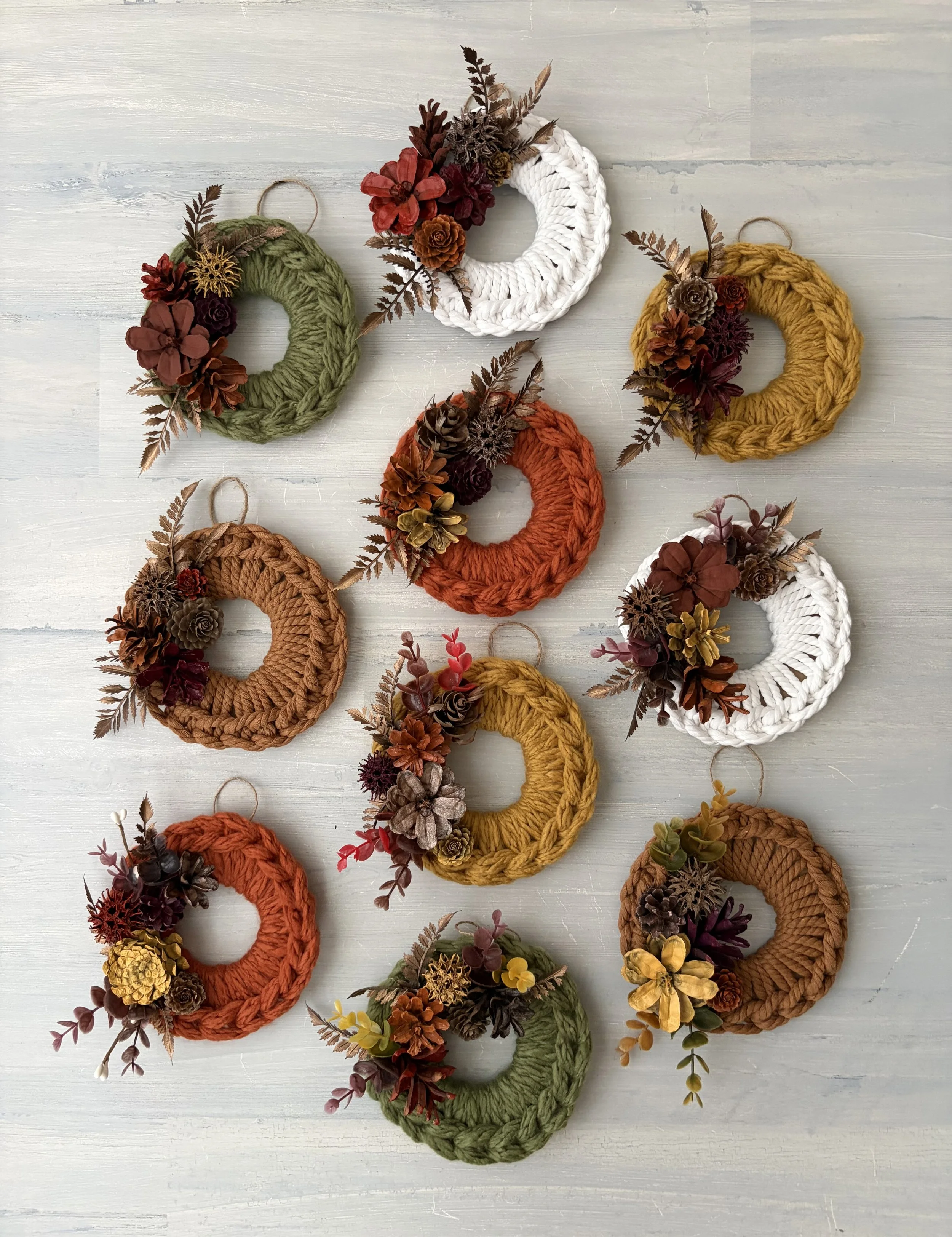 Autumn Cozy Wreath 6”