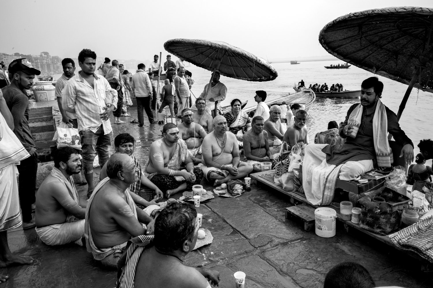 SPIRITUAL DISCOURSE, GANGES RIVER – VARANASI, INDIA 2023
