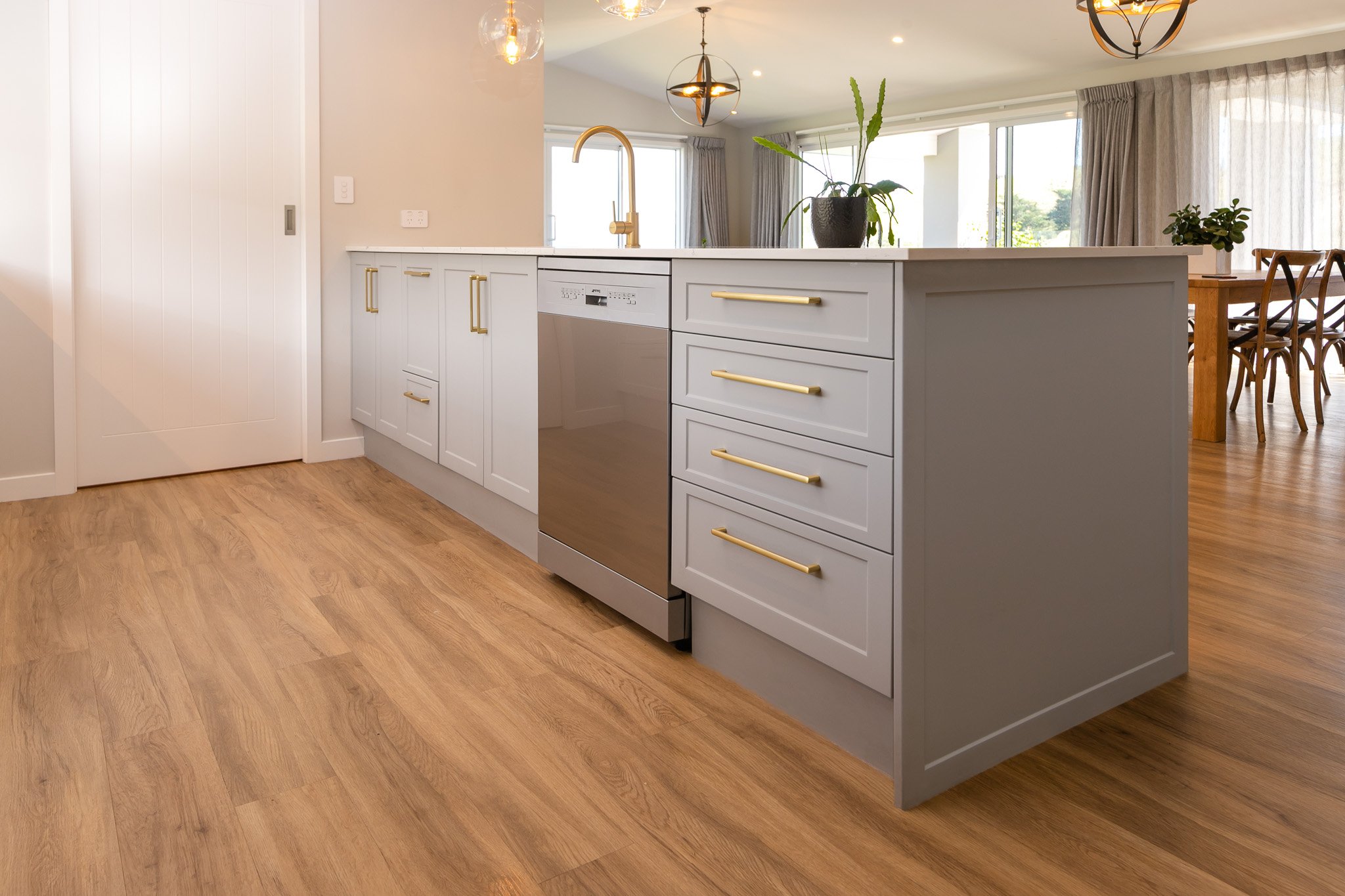 Real-Estate-Kitchen-Nelson-Stoke3.jpg