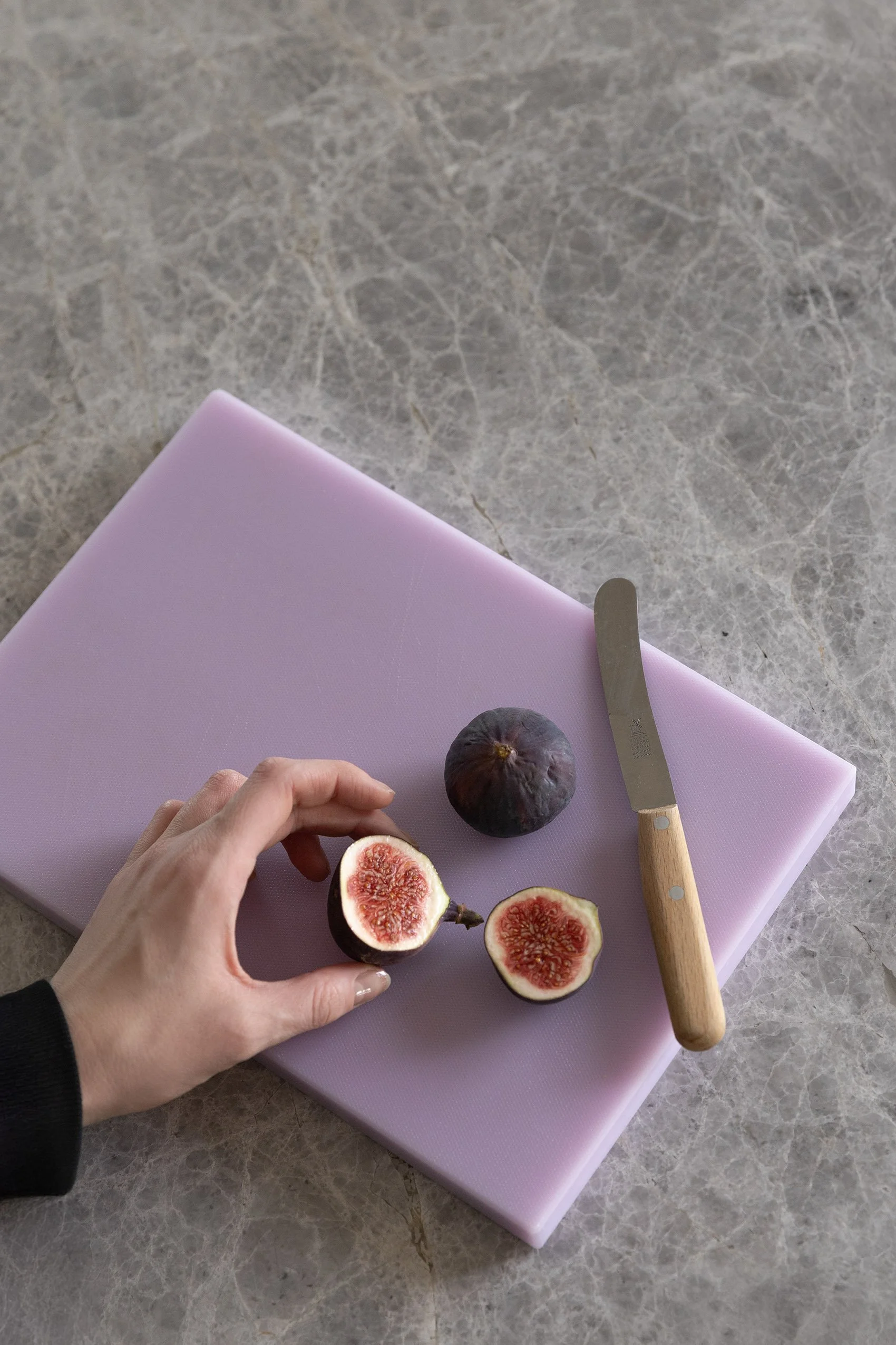 A warm grey marble worktop in a custom kitchen, Spandau Berlin