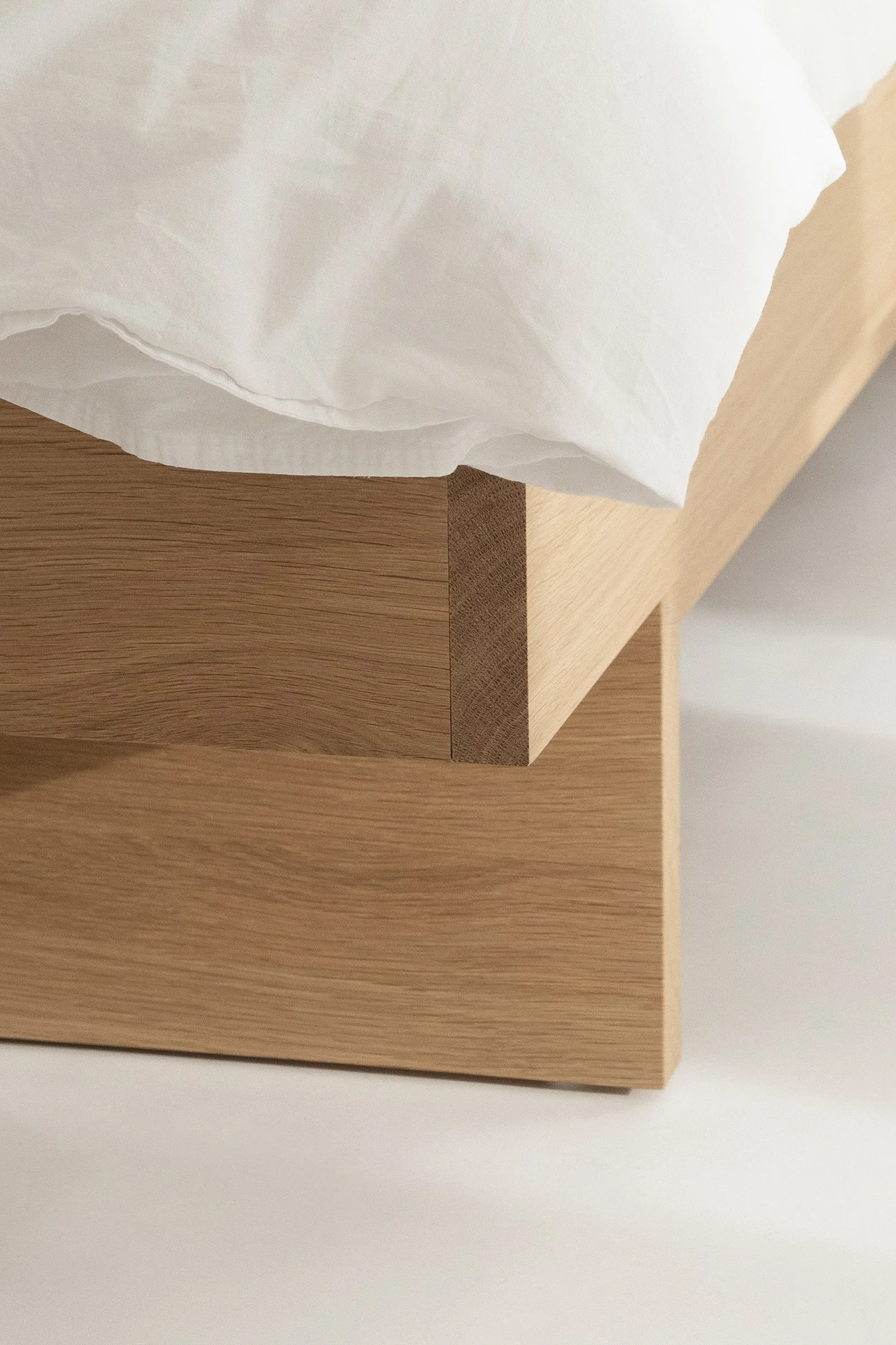 Das TANO Bett in Eiche