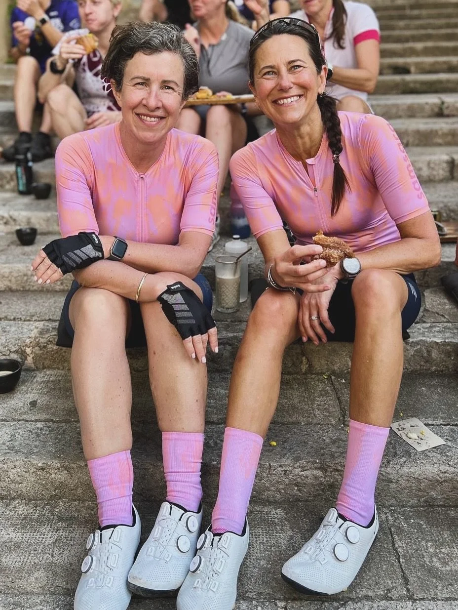 Part 2 of our Spain adventures and holiday. 
Girona: this part was very much our time on retreat with @soulfitadventures &mdash; cycling, eating, yogaing, laughing and generally having a fab time (on and off the bike). 
🇪🇸🚴🏽&zwj;♀️🚴🏼&zwj;♂️☀️
