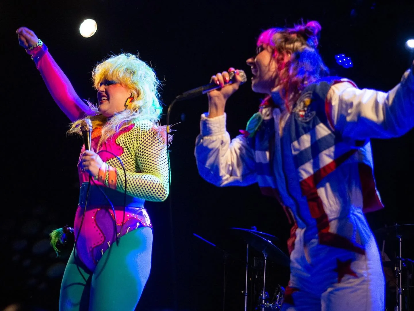 everyone&rsquo;s favorite intergalactic, sapphic, pop show took a trip to @racketnewyork where @kingsburyxx and @maris.wav performed a show you could only dream of ⭐️

we&rsquo;re obsessed with these shots from @jules.norton, you can check out these 