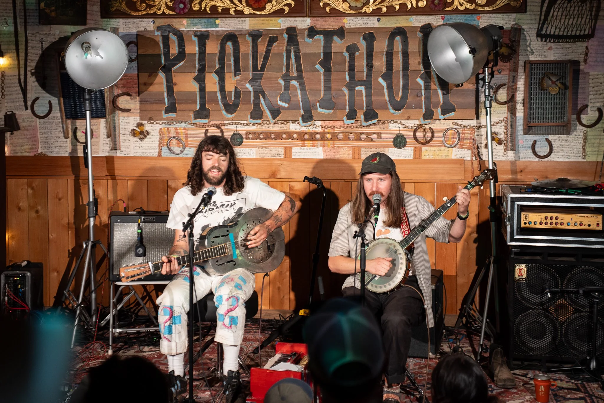 PICK26DUG-2.jpg