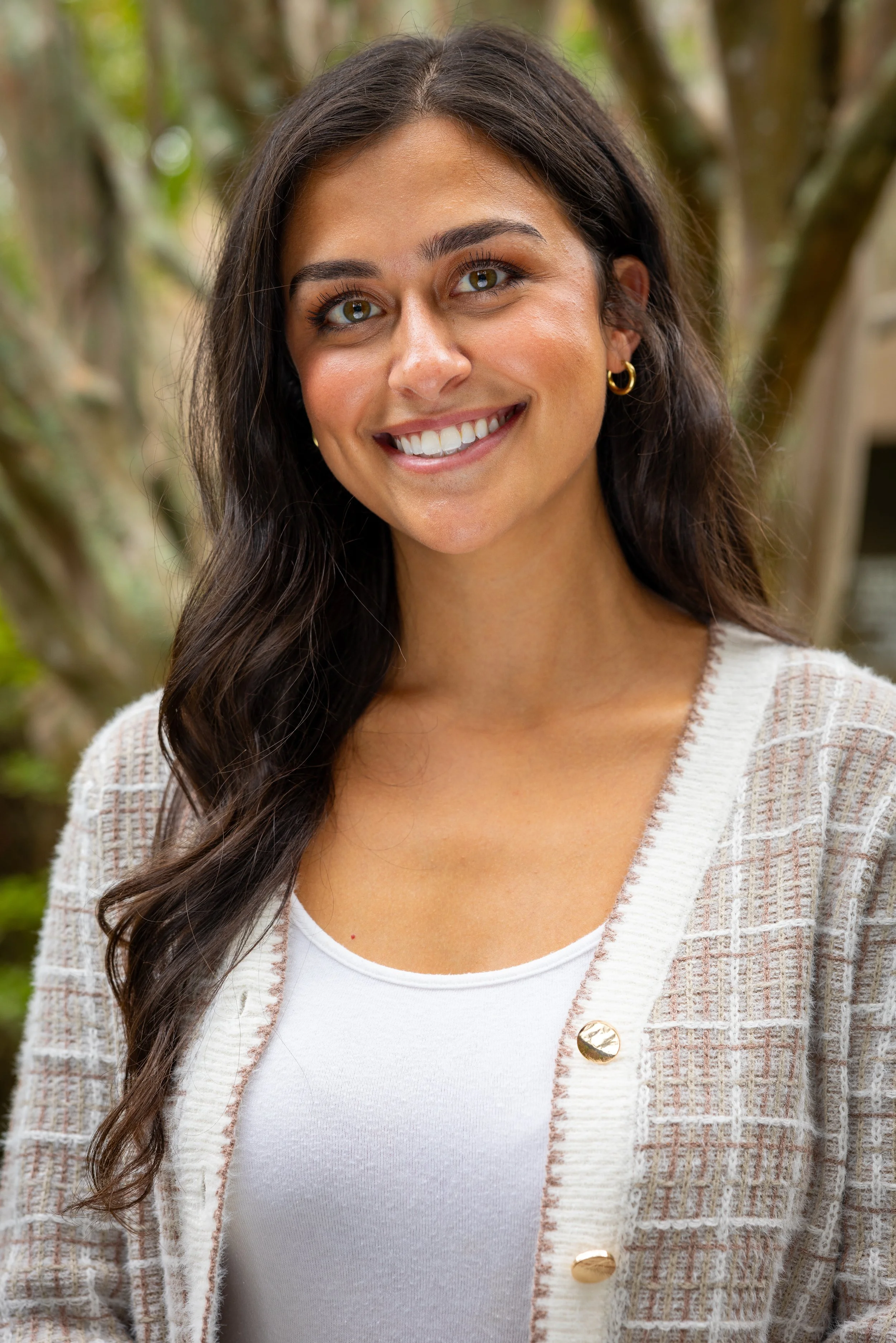 Emilia headshot new.JPG