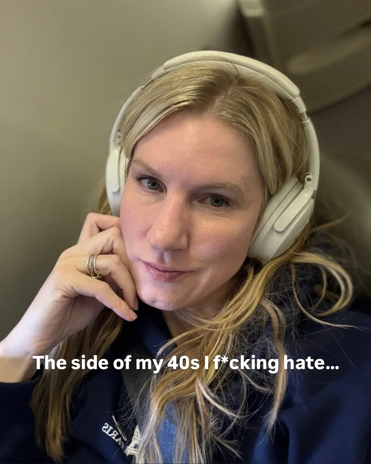 Everyone loves to talk about the &ldquo;joys&rdquo; of perimenopause&hellip; the hot flashes, the joint pain, the sleep drama, the mood swings. 😅

But here&rsquo;s the thing I tell women all the time: this phase is not just chaos and suffering. Ther