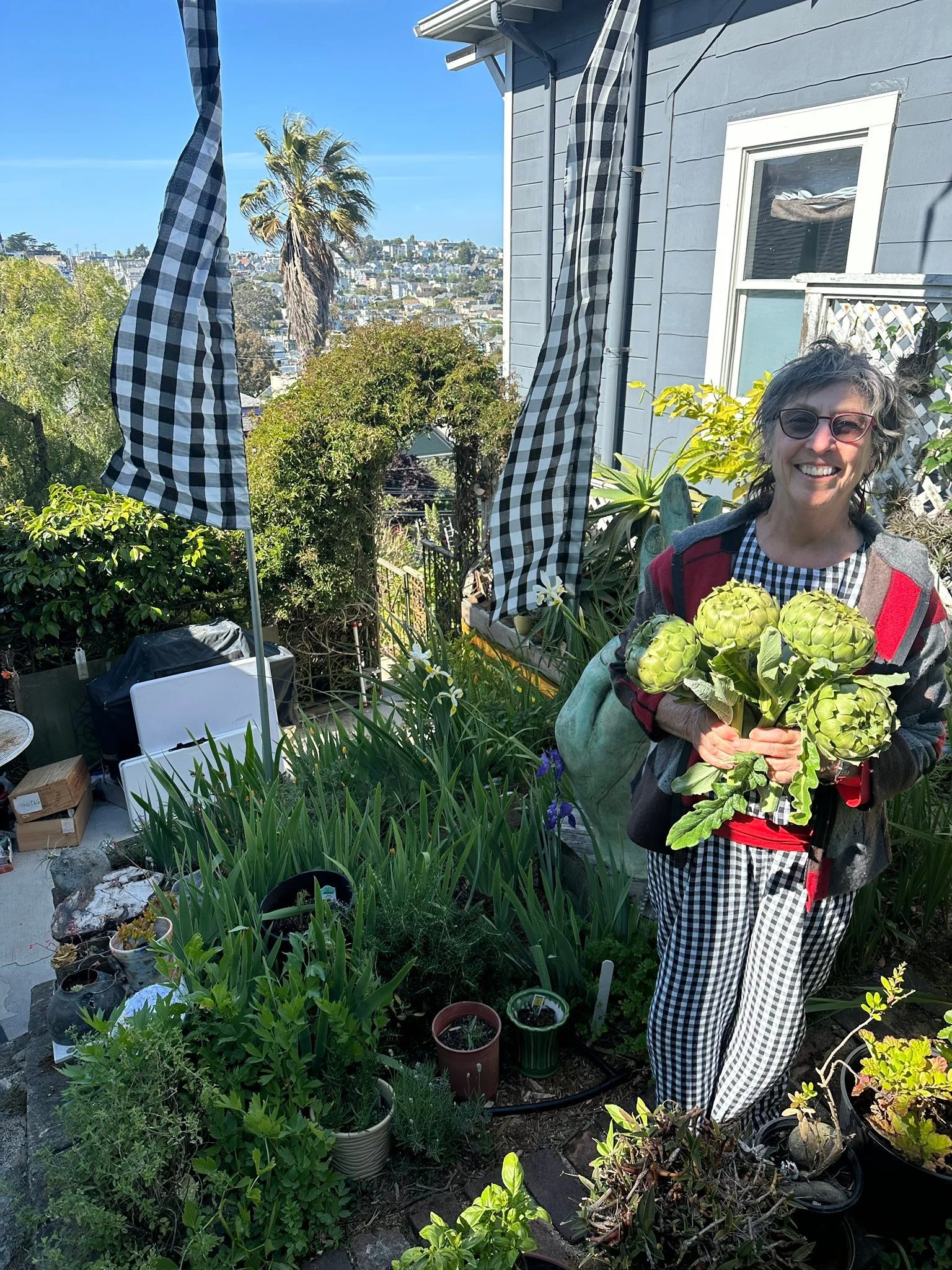 Very fun Noe Garden tour day. Waited till the end of the day to cut these awesome chokes. Soup anyone?