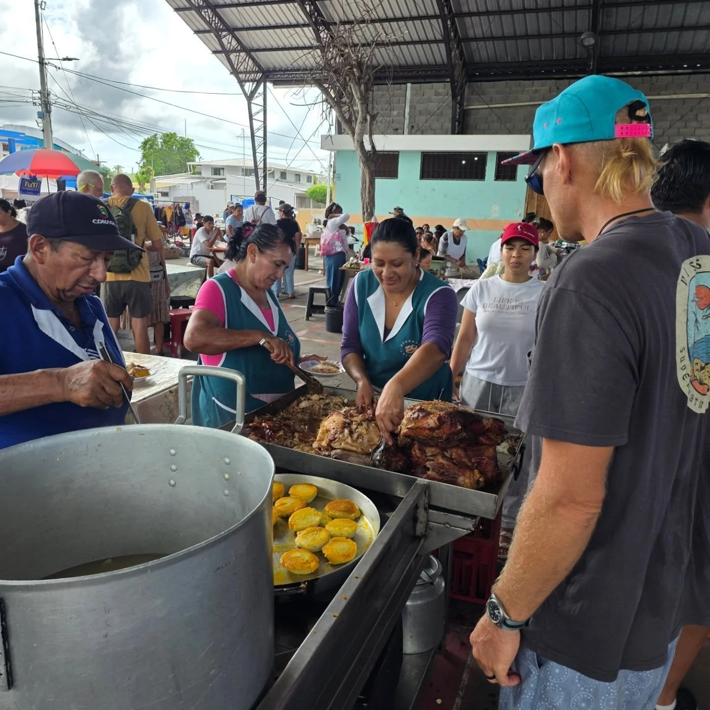 Santa Cruz, Gal&aacute;pagos photos pt 2 with the Busby fam. 

#travel #boatlife #galapagos #explore