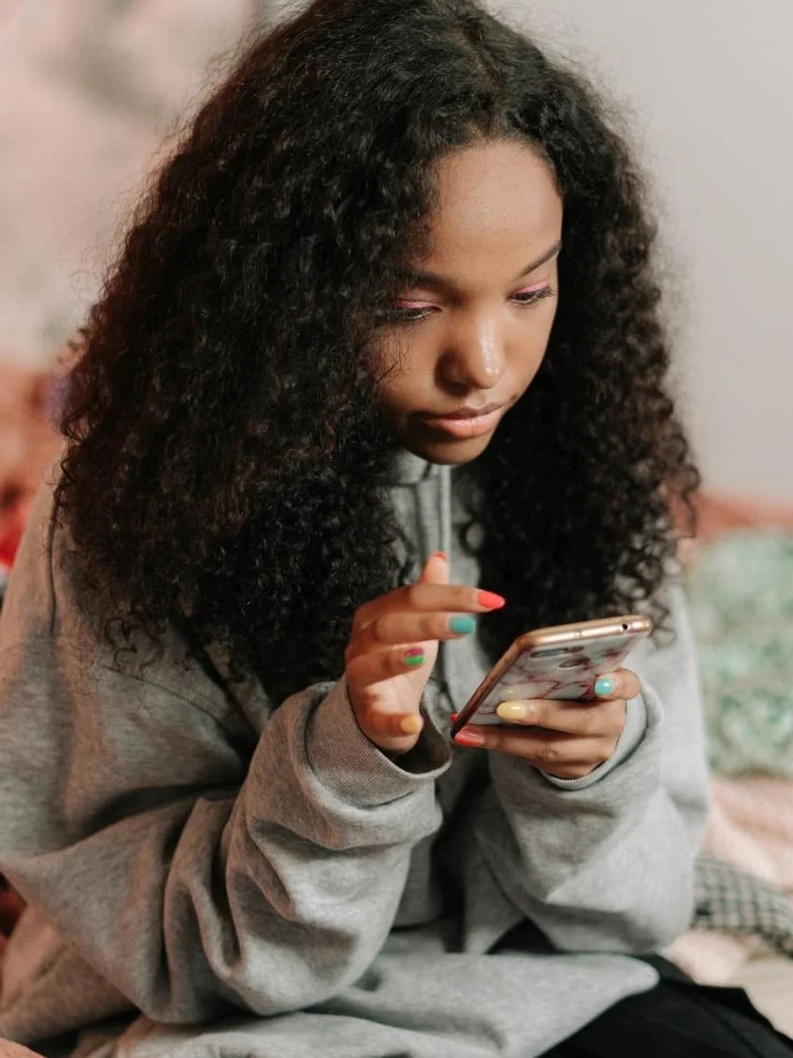 Bye bye pressure scroll. Hello real life vibes! 🎉

As of today, some social apps have already started removing under 16 accounts and by 10 December, most big platforms (Instagram, TikTok, YouTube, Snapchat, Facebook) will officially be off limits fo