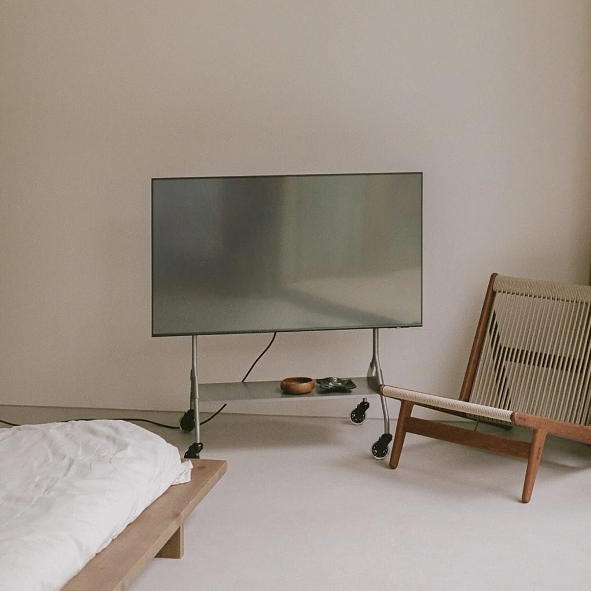 Moon raw tv stand by @pedestal 

Less is more.