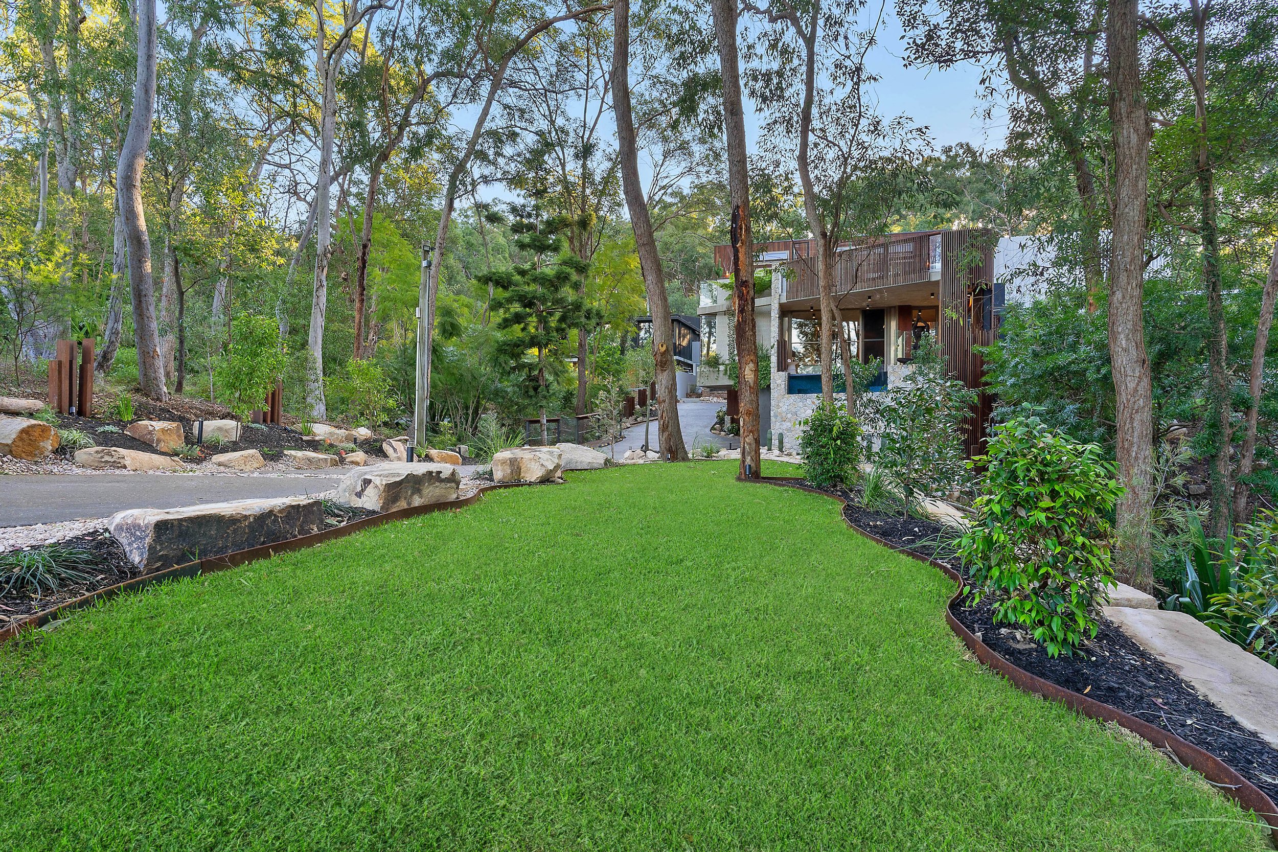 Nest-Garden02.jpg