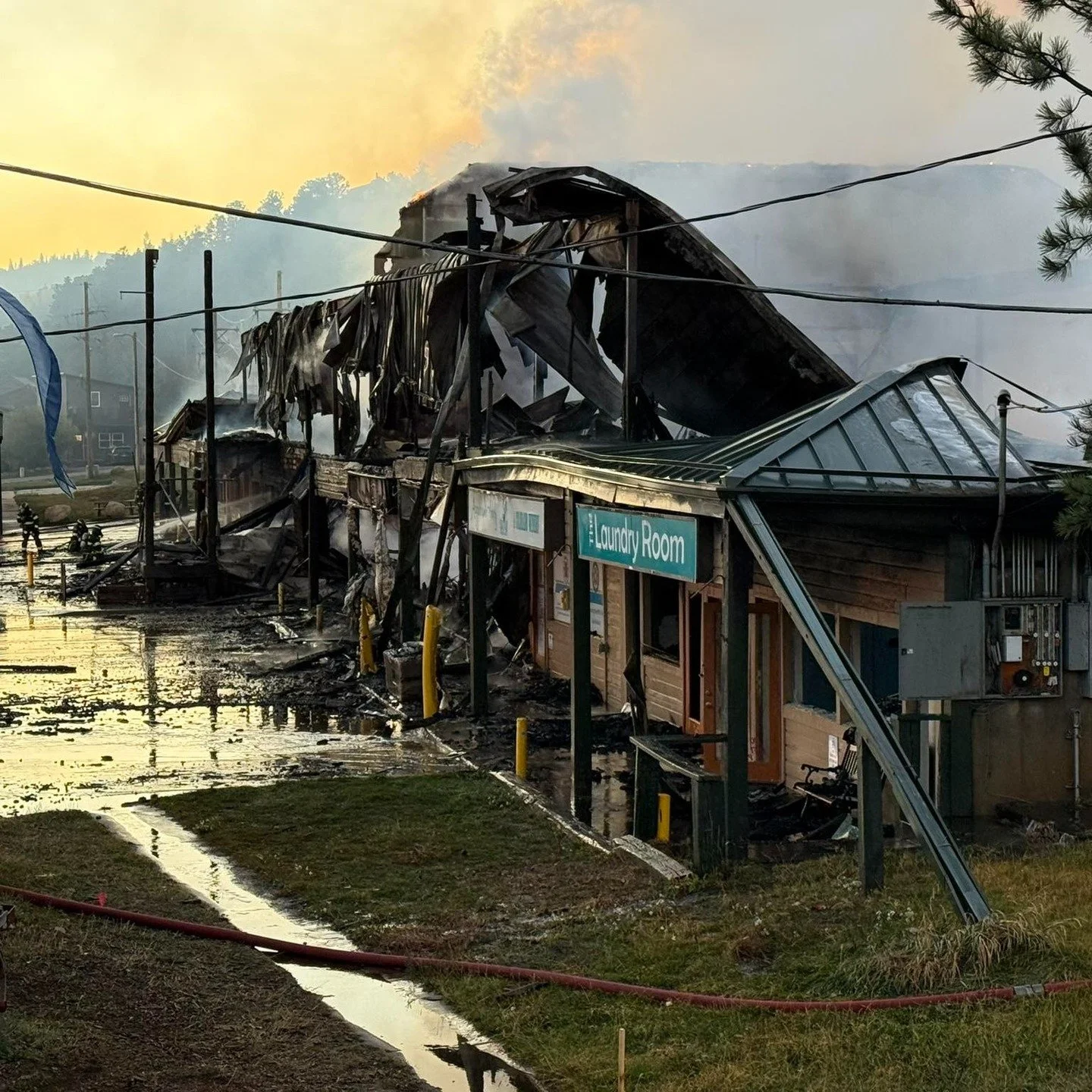 School Closure Notice

Due to the devastating fire at the Caribou Village shopping center in Nederland last night, school is cancelled today for both Chinook West High School and New Explorers Learning Center.

TEENS, Inc. is within the evacuation zo