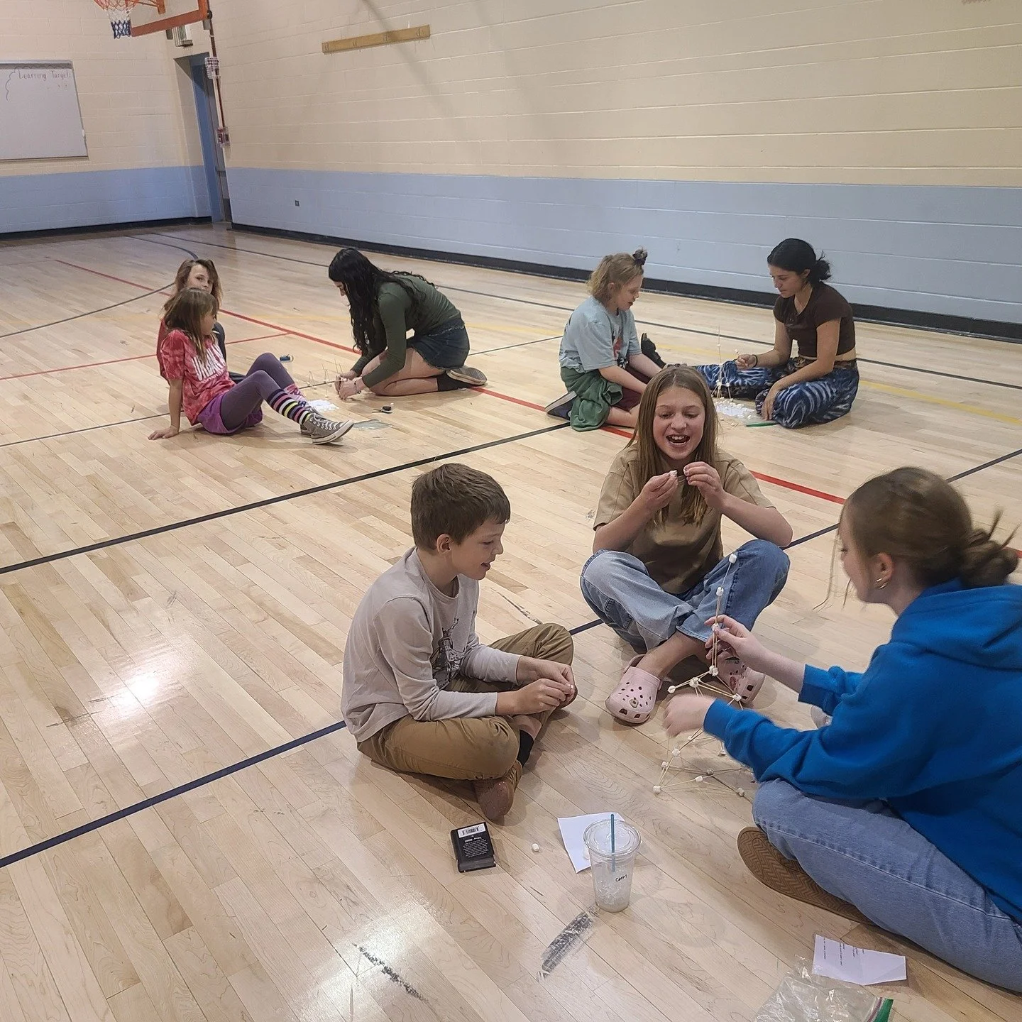 At peer mentorship yesterday, mentors and their mentees made towers out of marshmallows and toothpicks! 

Please note that the Teen Center will be closing early today (11/7) at 6 pm. The TC will also be closed on Monday the 10th, Tuesday the 11th, an
