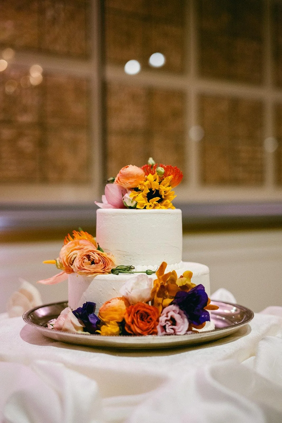 Wedding Cakes Too Beautiful Not to Share