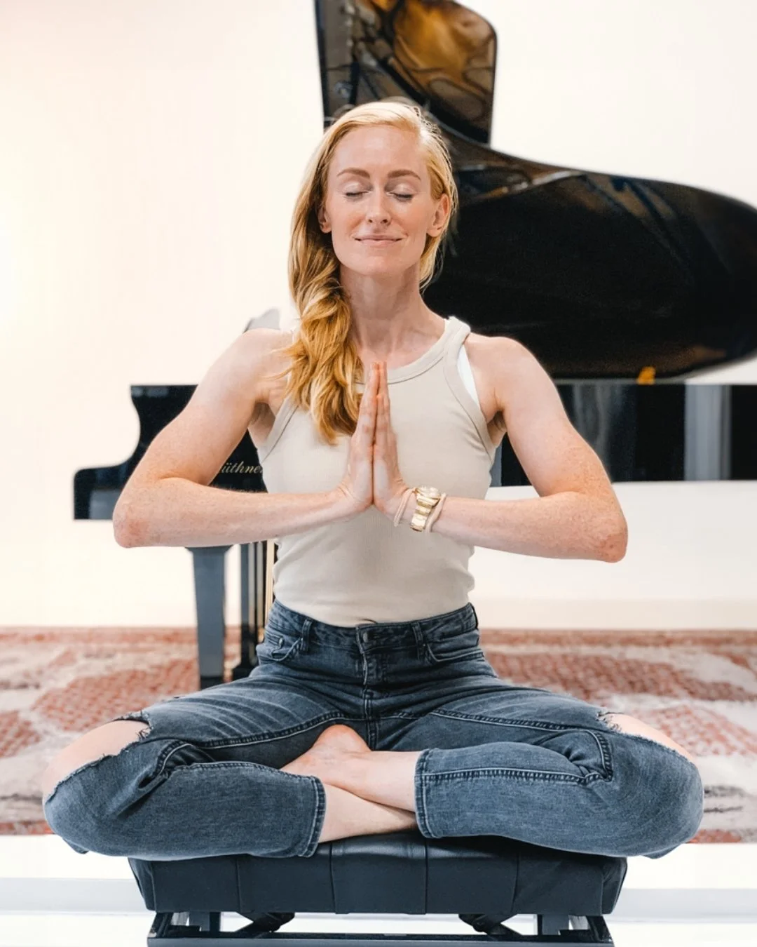 Piano en directo Yin to Yogic Sleep