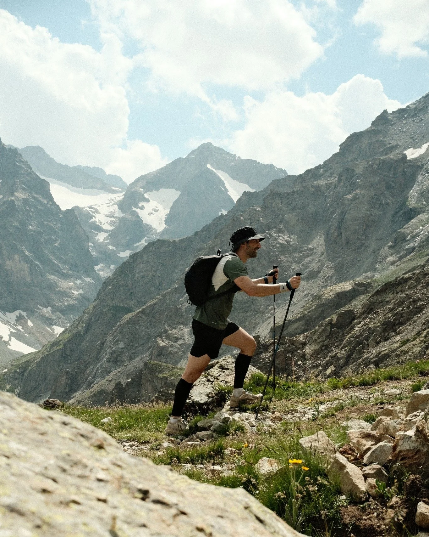 Checkpoint arrivals during stage 3. After a long and intense climb of nearly 1,200 vertical meters towards Refuge du Pelvoux at 2,700 m. Captured on the compact camera of @celui_qui_court.

The final checkpoint of the journey. Tired legs. Big smiles.