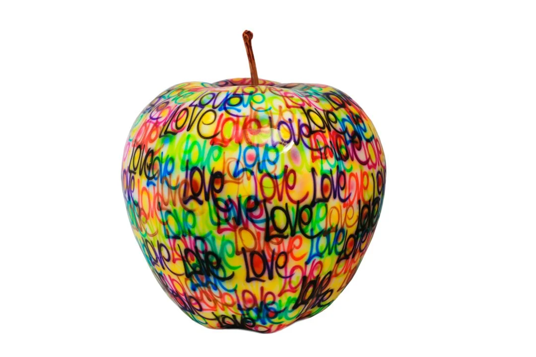 Christolio Iliovitis « Pomme »
Diam : 65 cm Ht : 65 cm 
