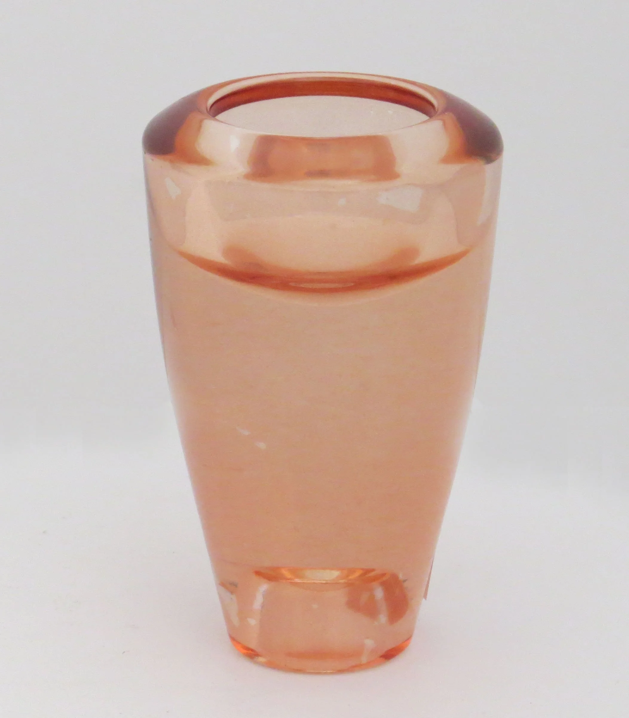 Height: 11 cm. Europe, 20th century.