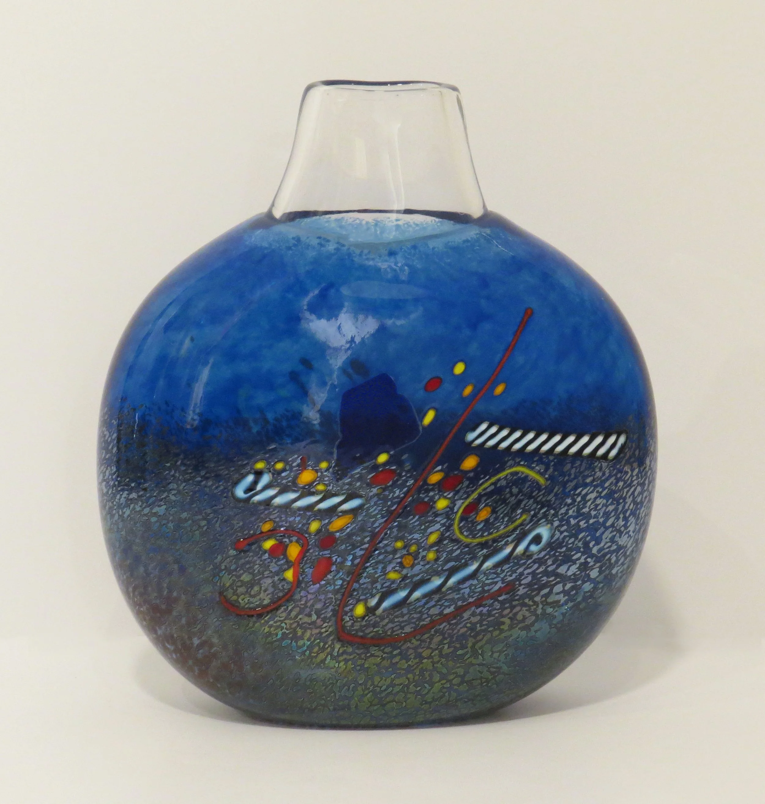 Height: 21 cm. Sweden, 20th century.