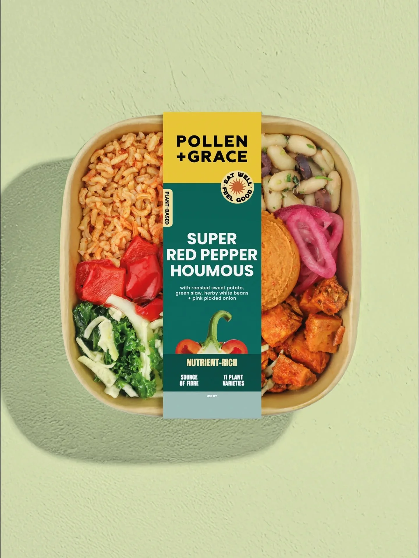 Say hello to your revamped SUPER RED PEPPER HOUMOUS SALAD BOWL 😍

A source of fibre and 11 plant varieties 🥗

Plant-based and gluten free 💛

Find it now at @tesco, @coopuk, @ocadouk and @amazonfreshuk 🙏