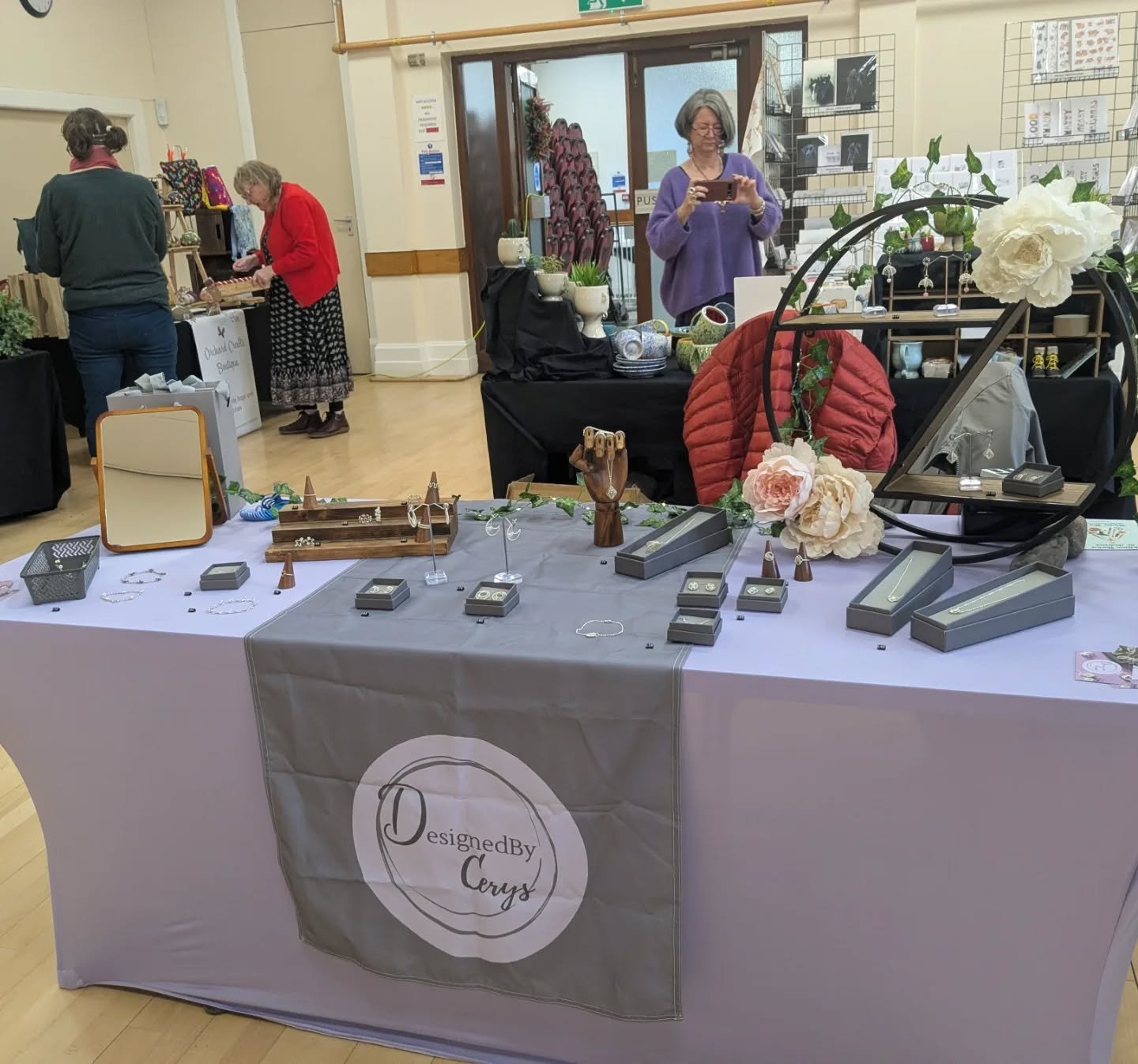 All set up for @artisanmarketstandrews today! 

🕚10am-4pm
📍St Andrews town hall, KY16 9T