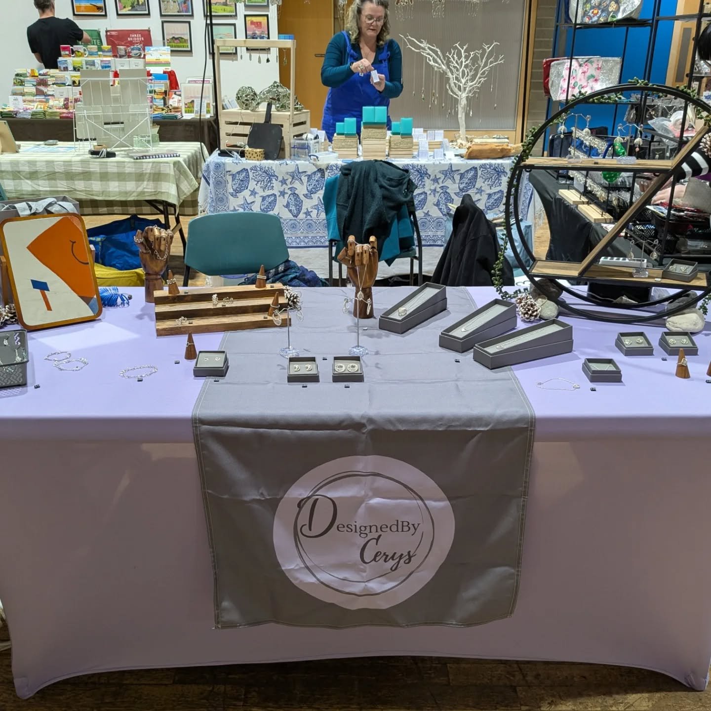 All set up for @ootbdrillhall Winter Arts Market!

🕚5-9pm
📍Out of the Blue Drill Hall, 36 Dalmeny Street, Edinburgh, EH6 8RG

#drillhall #leith #localmarket #localmakers #handemade