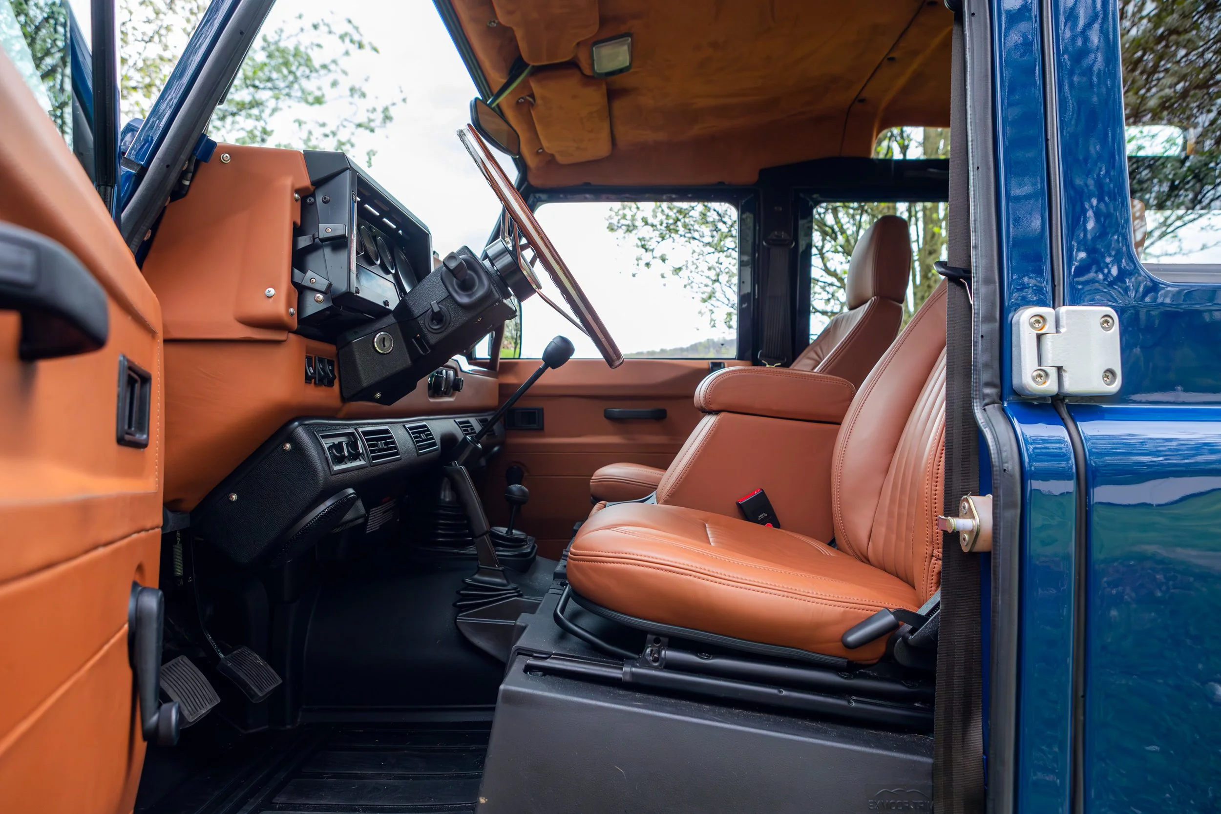 Pangaea_Classics_Defender110_00038-Enhanced-NR.jpg