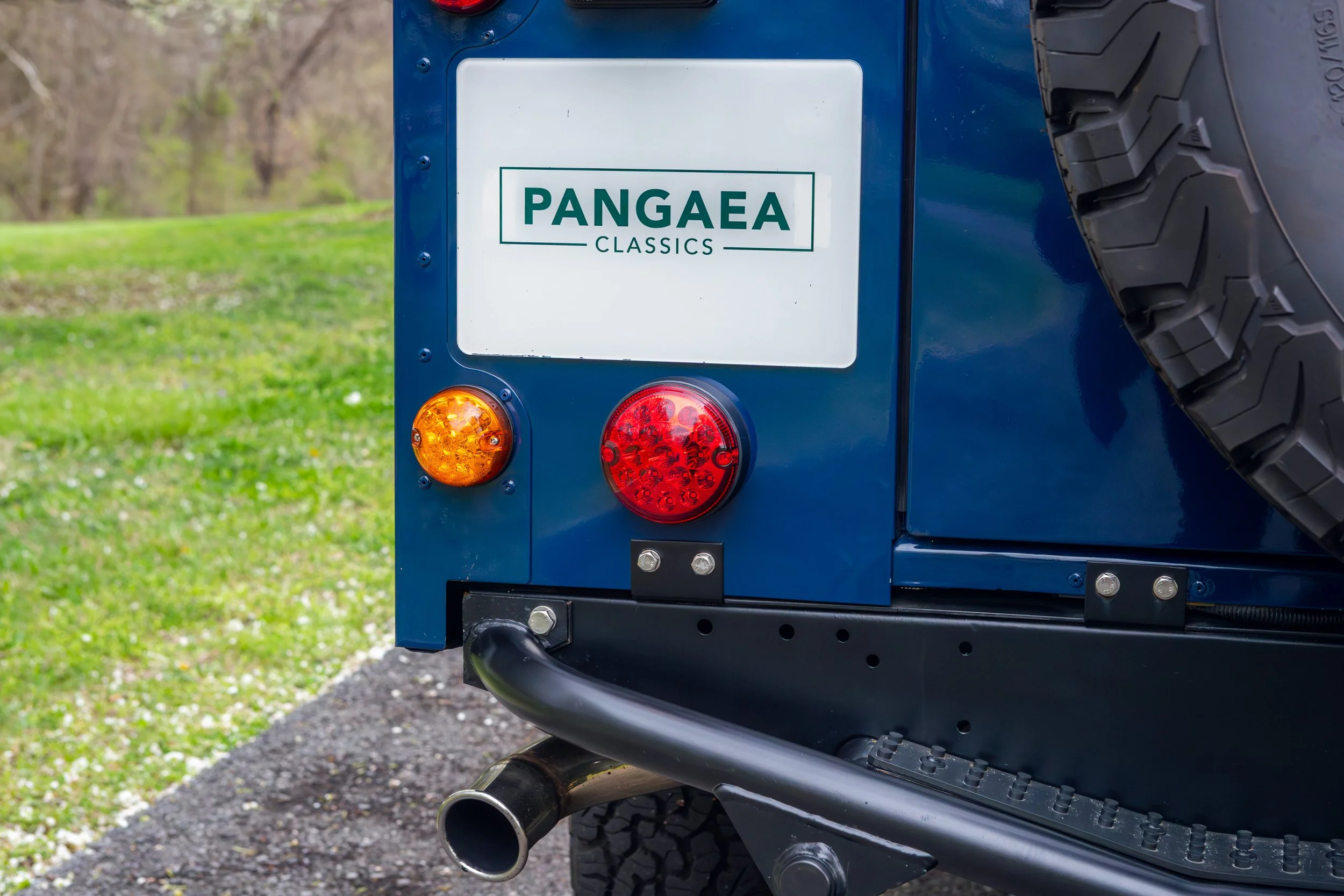 Pangaea_Classics_Defender110_00064-Enhanced-NR.jpg